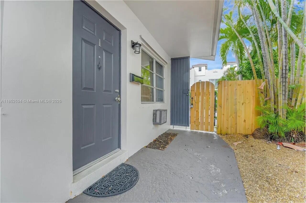 1213 Se 1st Street 1 Property Photo 5