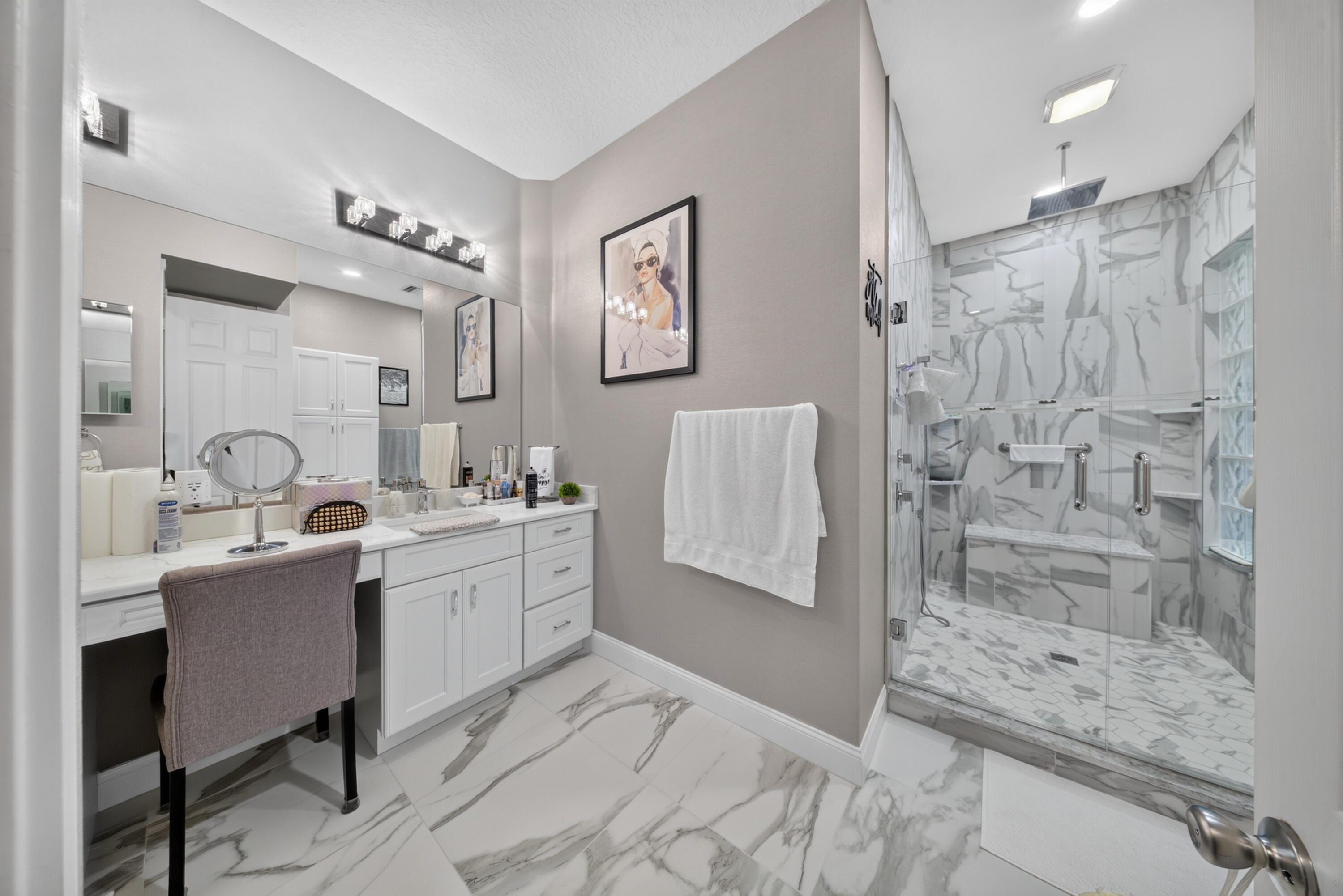10811 Sw Candlewood Road Property Photo 3