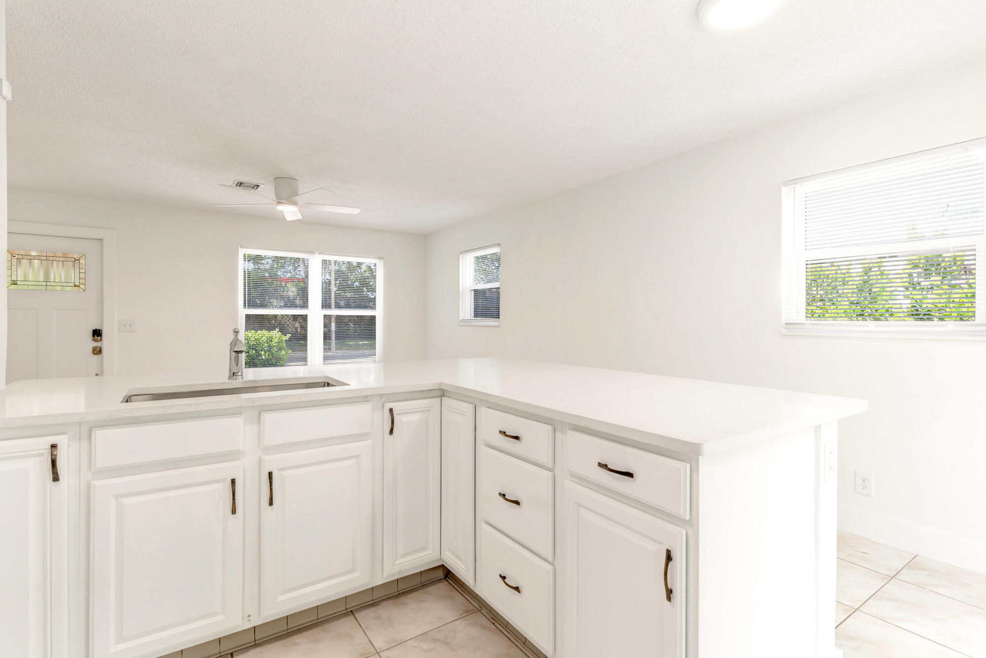 411 Summa Street Property Photo 18
