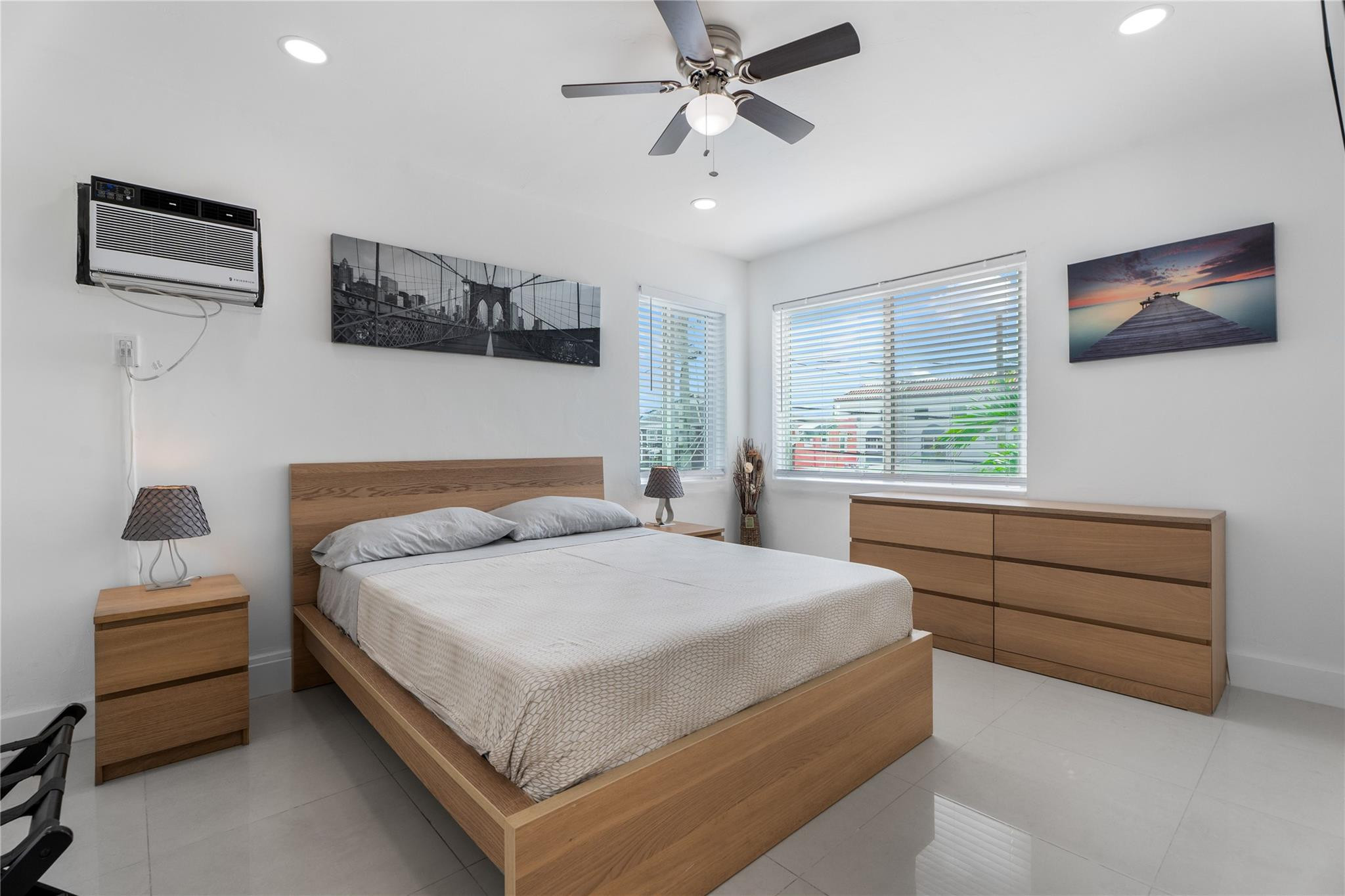343 Van Buren Street 3 Property Photo 6
