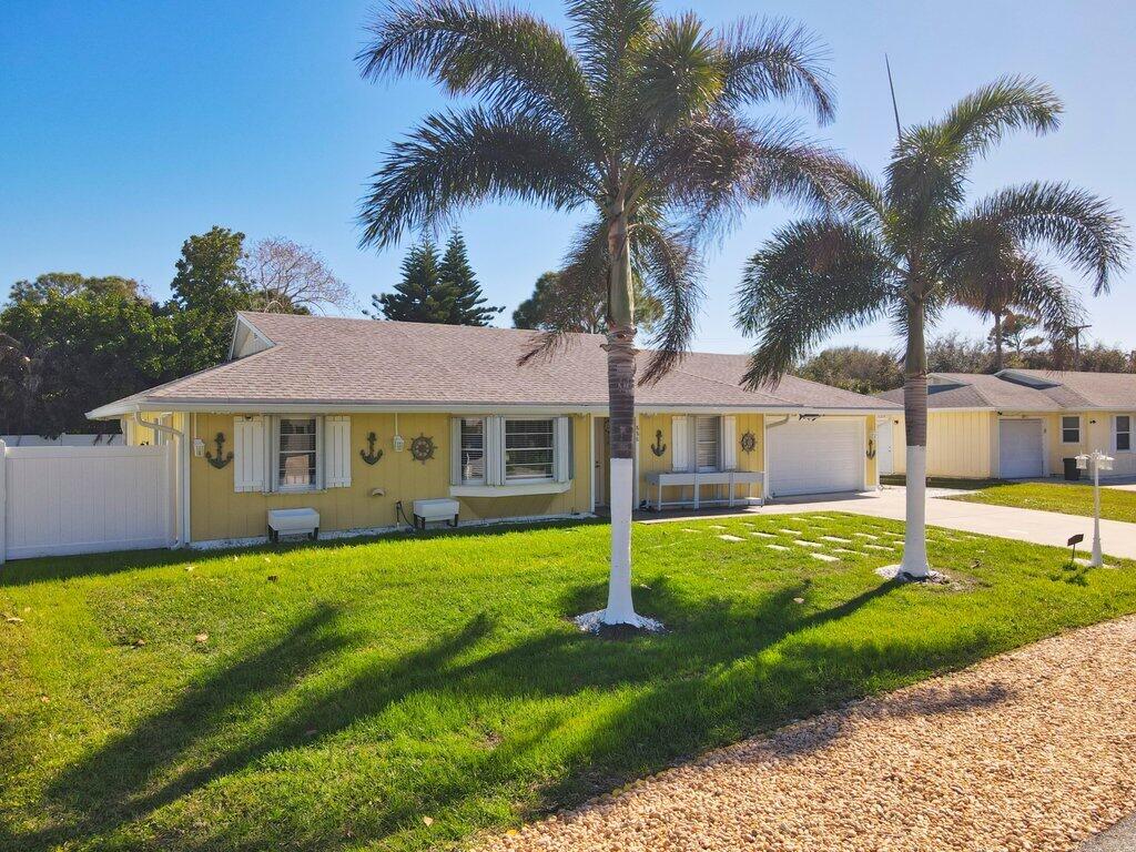 888 Ne Maranta Terrado Property Photo 7
