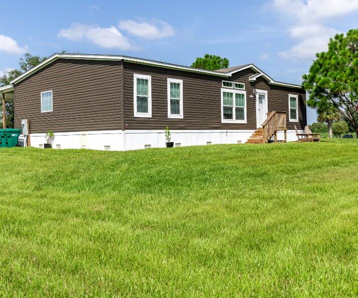 5729 Us-98 Property Photo 3