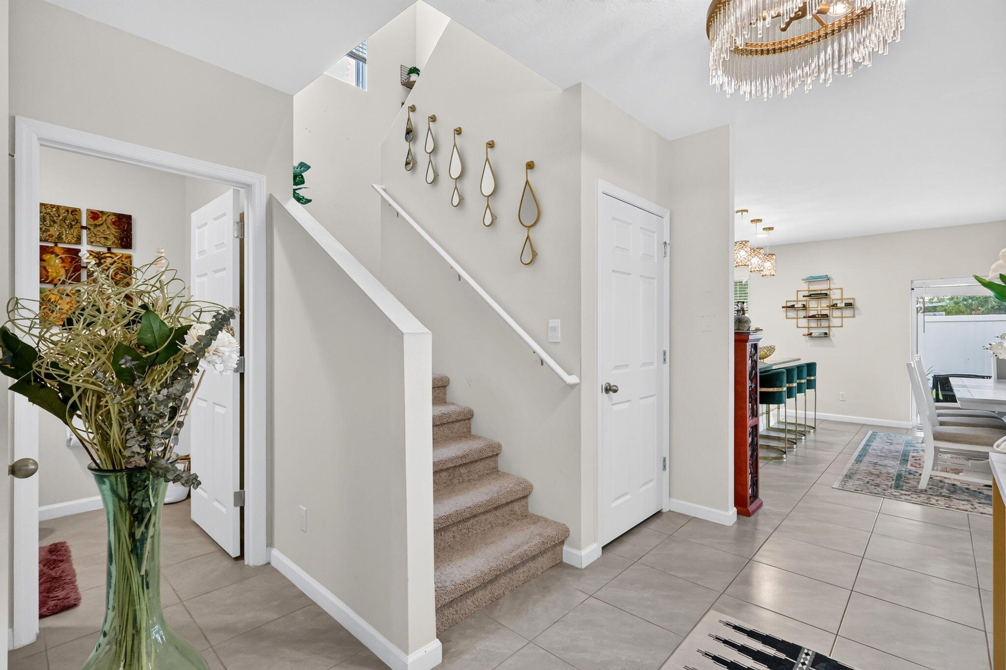 9517 Silver Sands Lane Property Photo 14