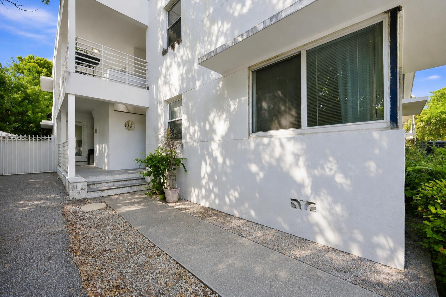 1170 71st Street Property Photo 2