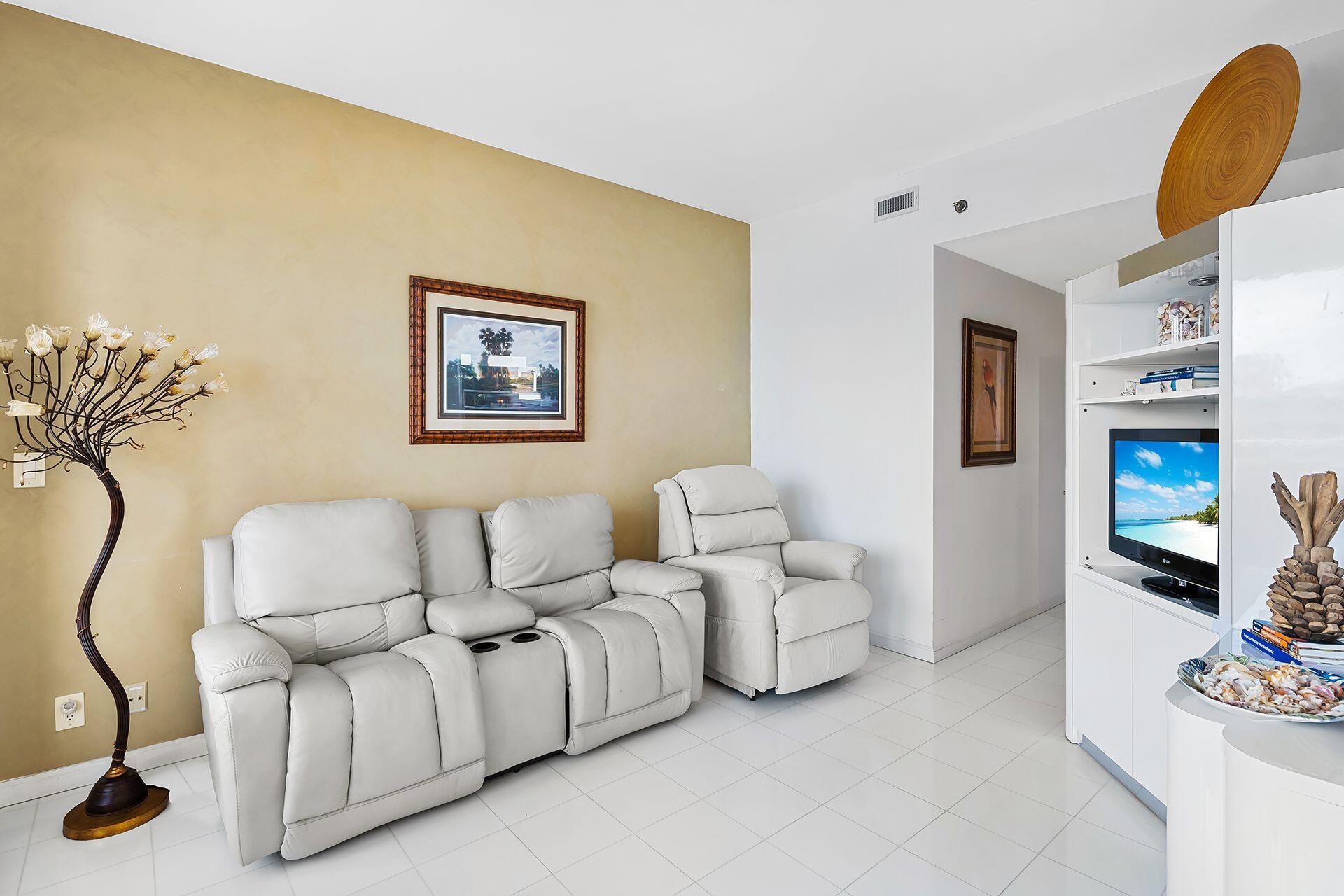 2901 S Ocean Boulevard 1 Property Photo 14