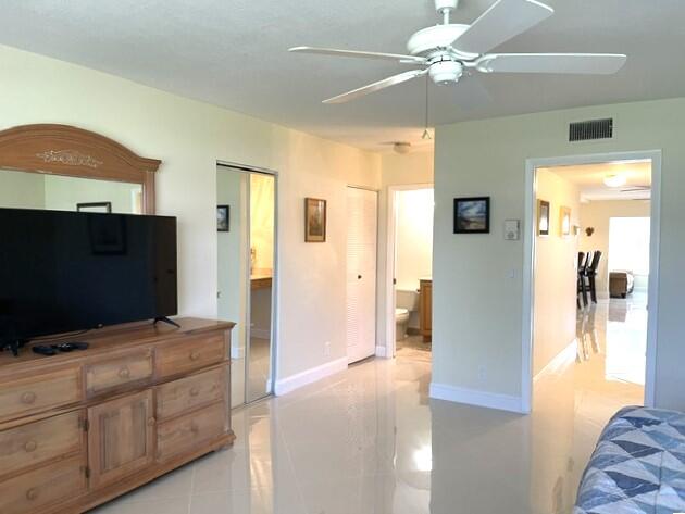 1315 High Point Way Se B Property Photo 20