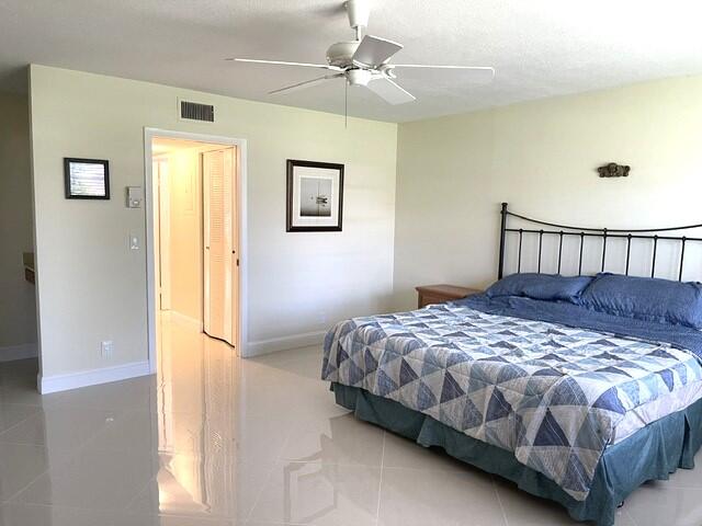 1315 High Point Way Se B Property Photo 21