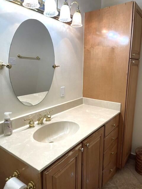 1315 High Point Way Se B Property Photo 26