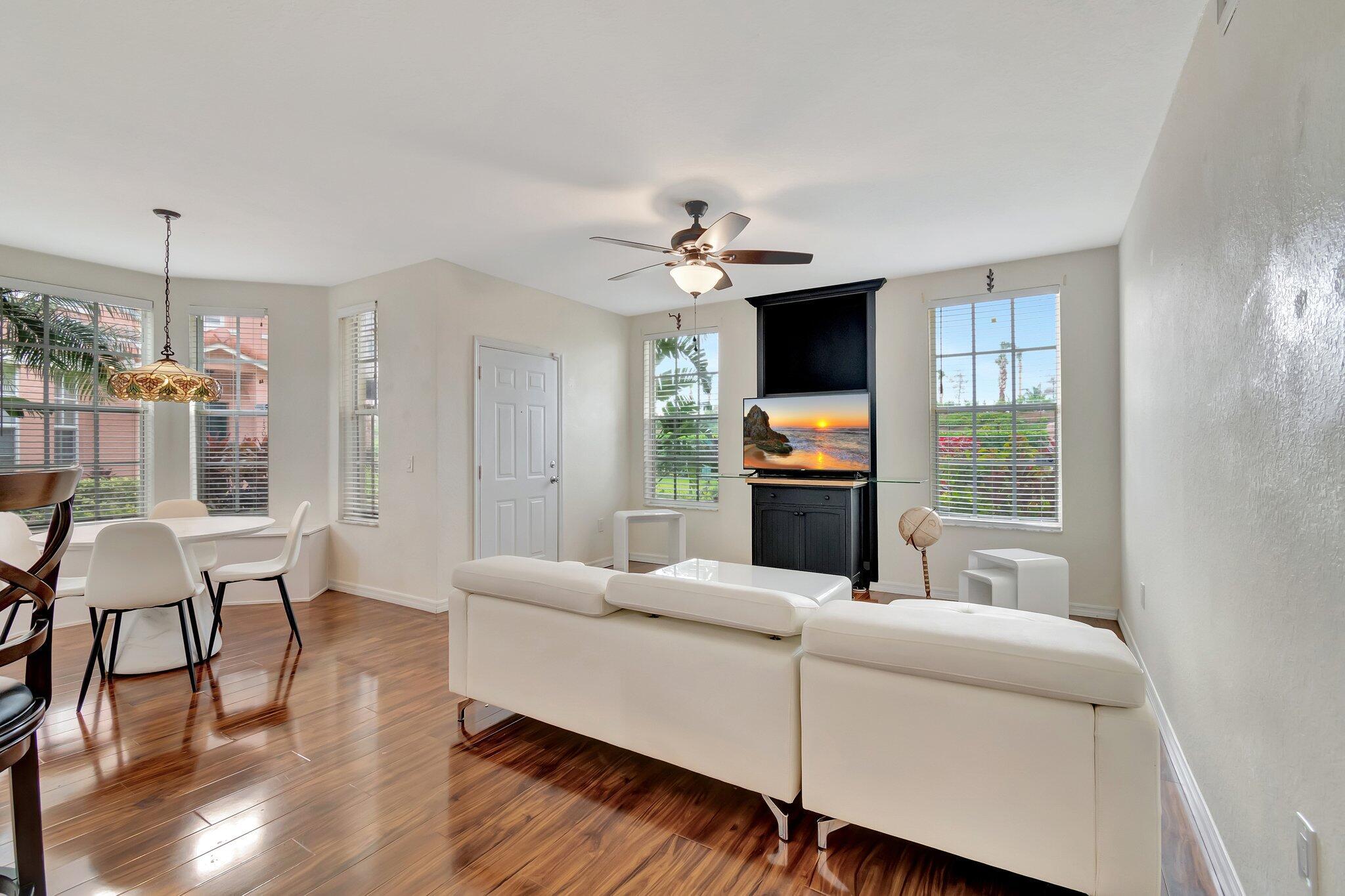 1207 Belmont Place Property Photo 10