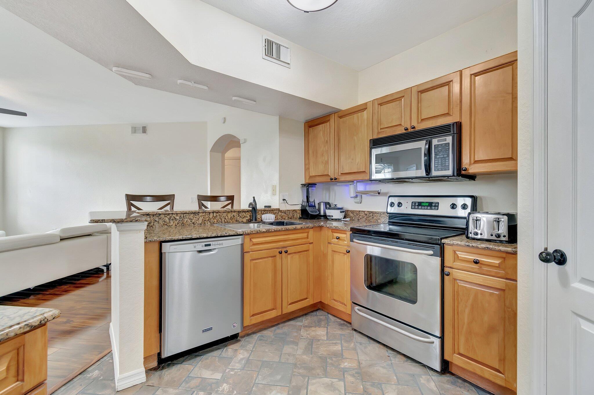 1207 Belmont Place Property Photo 19
