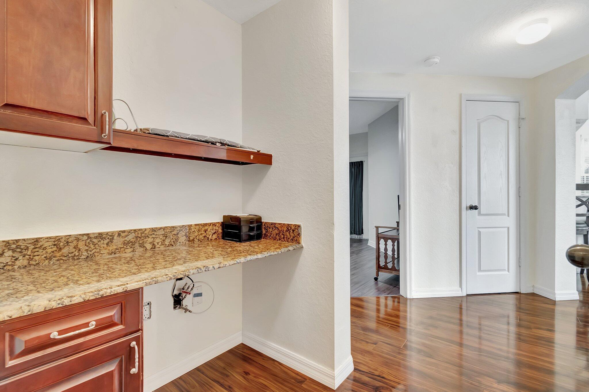 1207 Belmont Place Property Photo 32