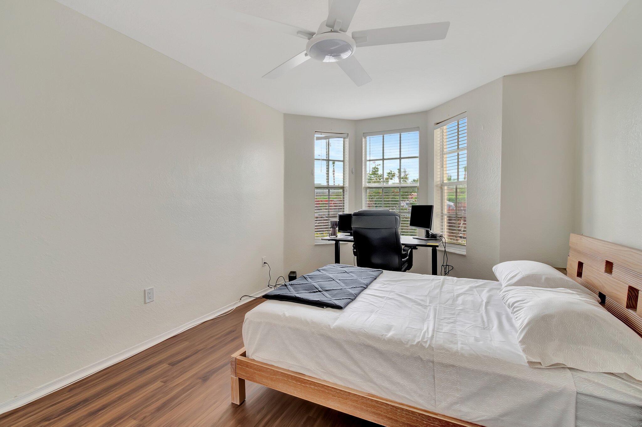 1207 Belmont Place Property Photo 35
