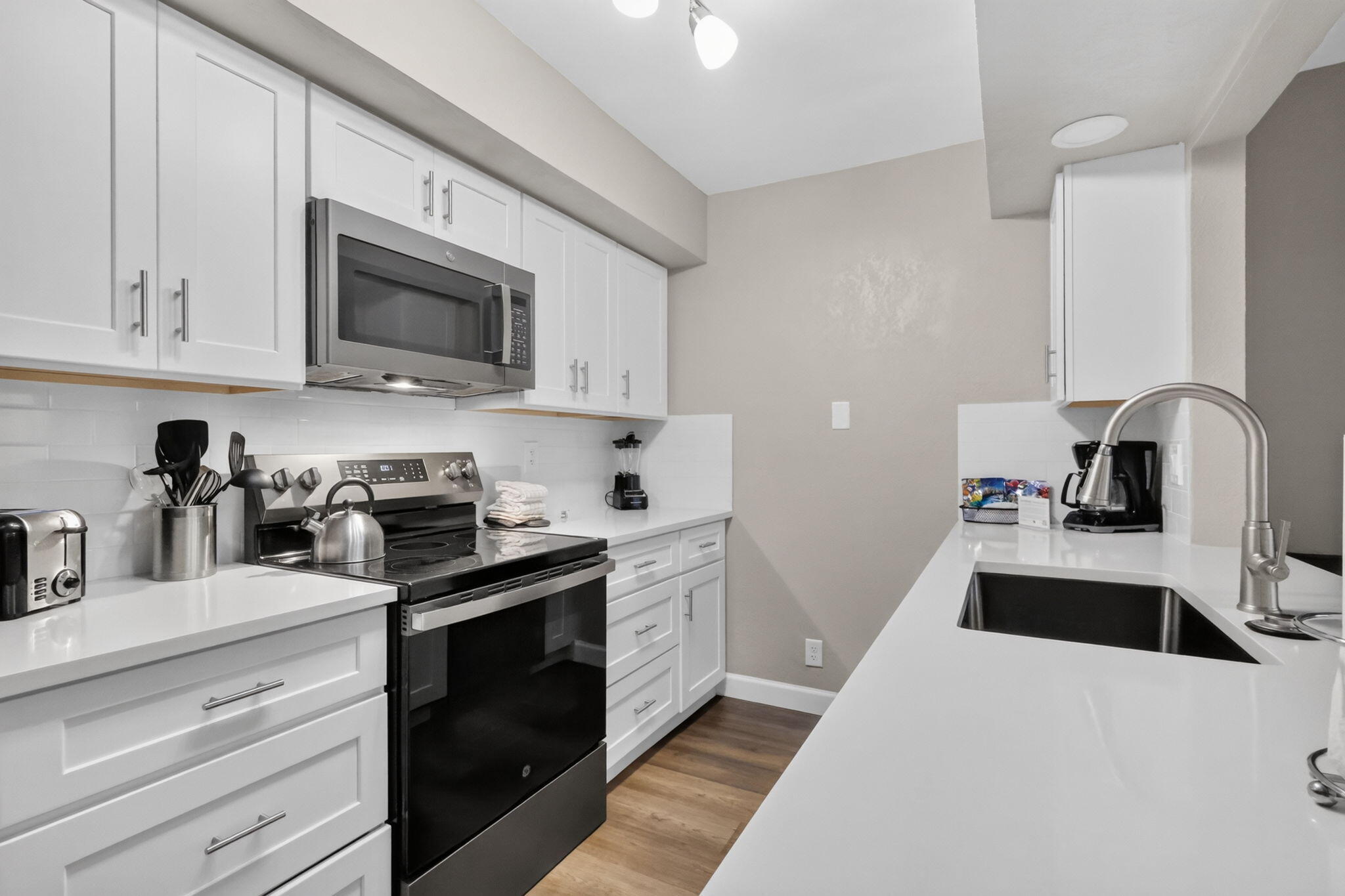 2301 S Ocean Boulevard 5-b Property Photo 5
