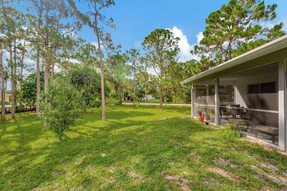 12969 54th Street N Property Photo 7