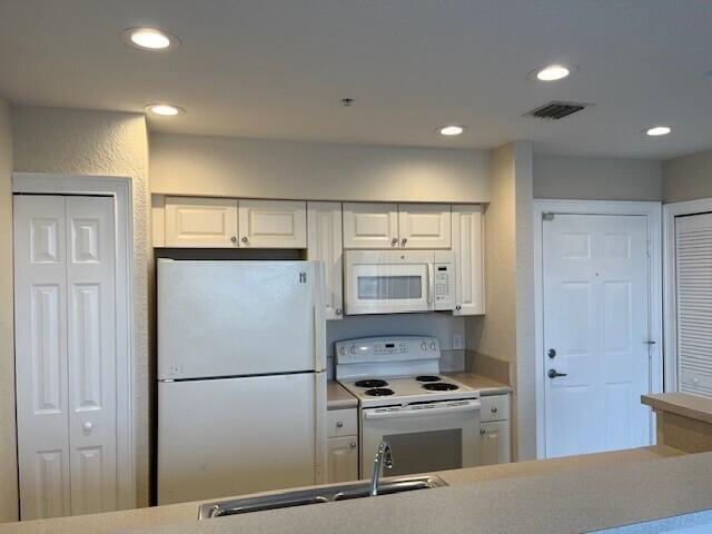 4620 Pga Boulevard 303 Property Photo 4