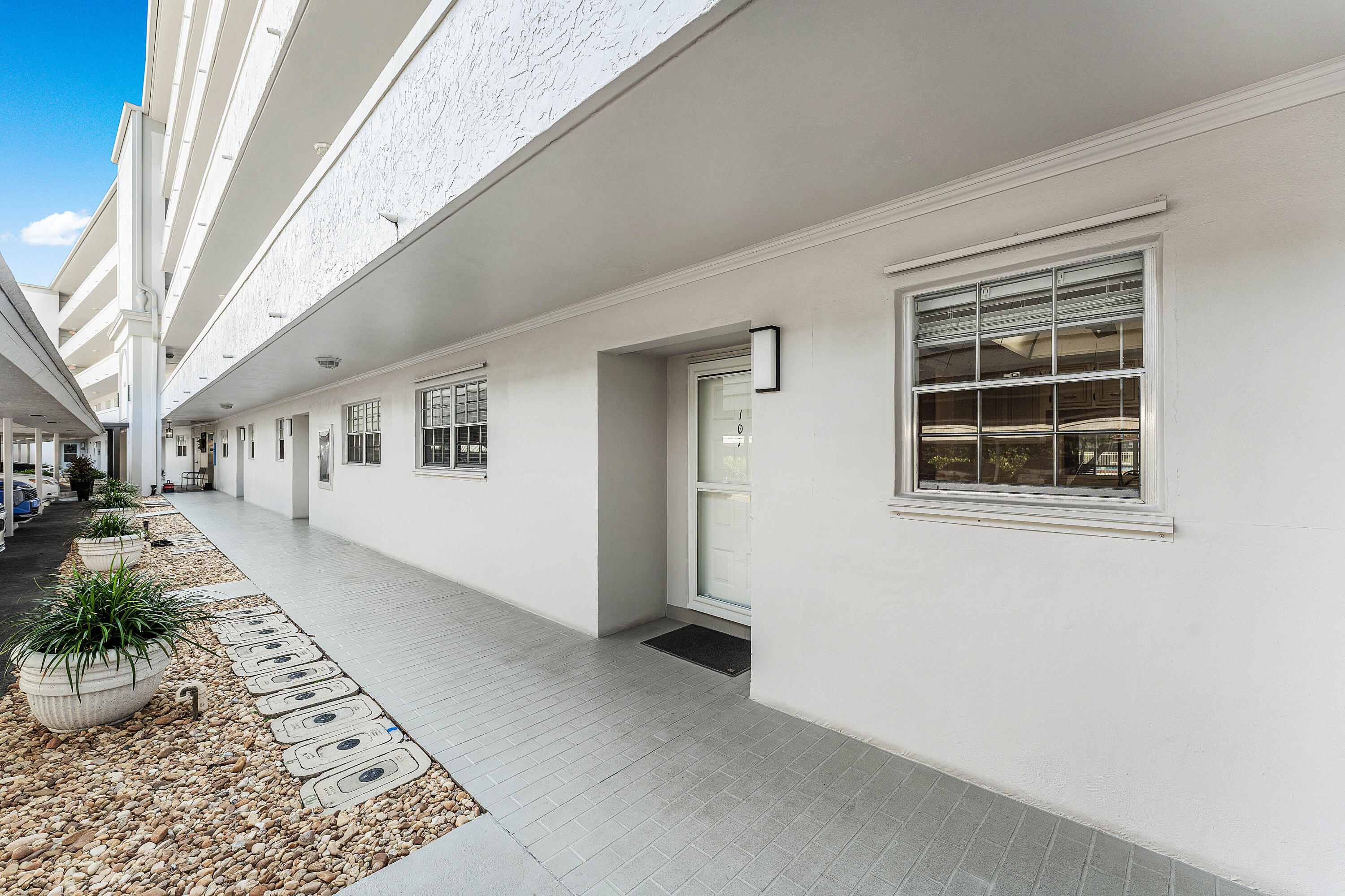 250 John F Kennedy Drive 107 Property Photo 4