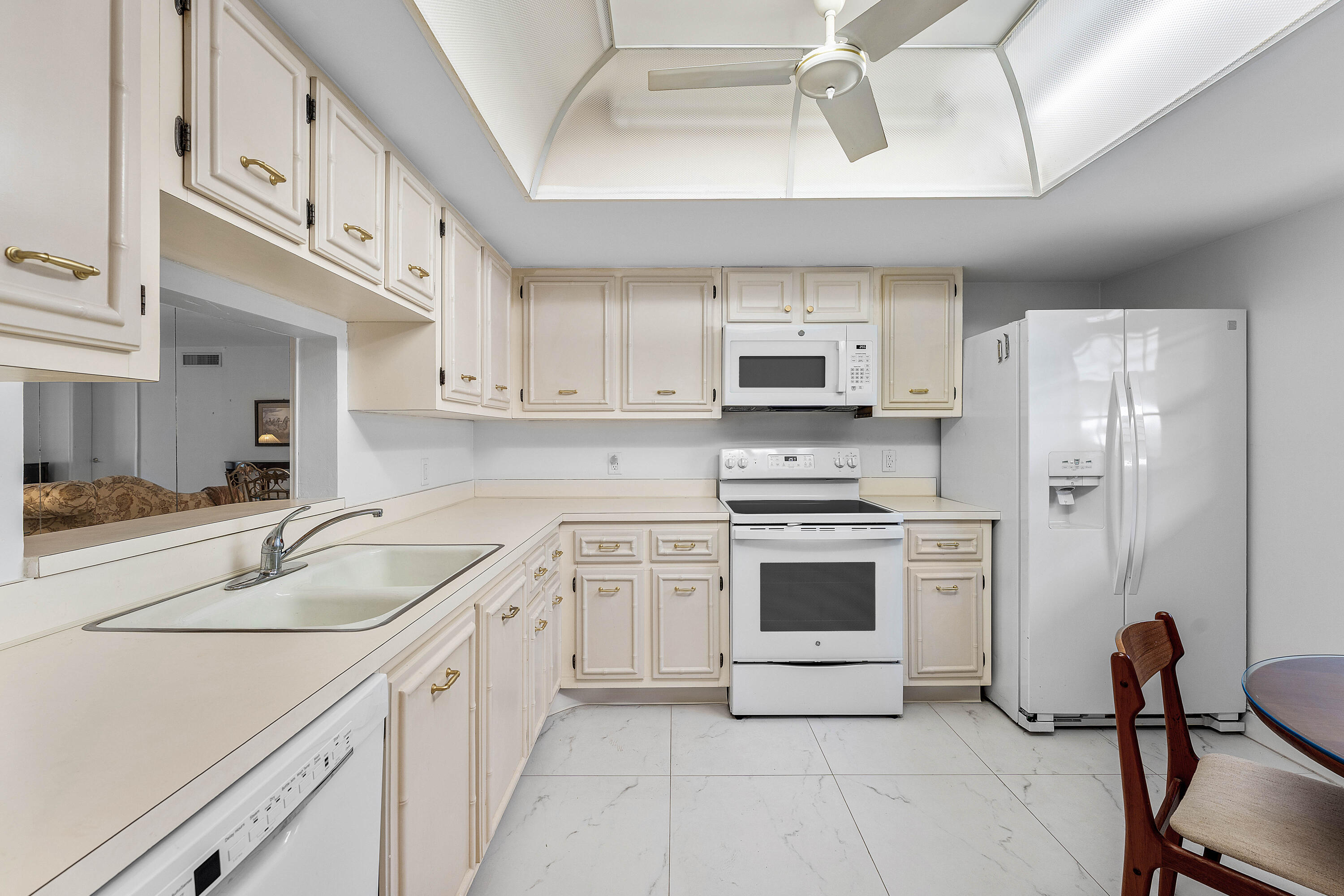 250 John F Kennedy Drive 107 Property Photo 11