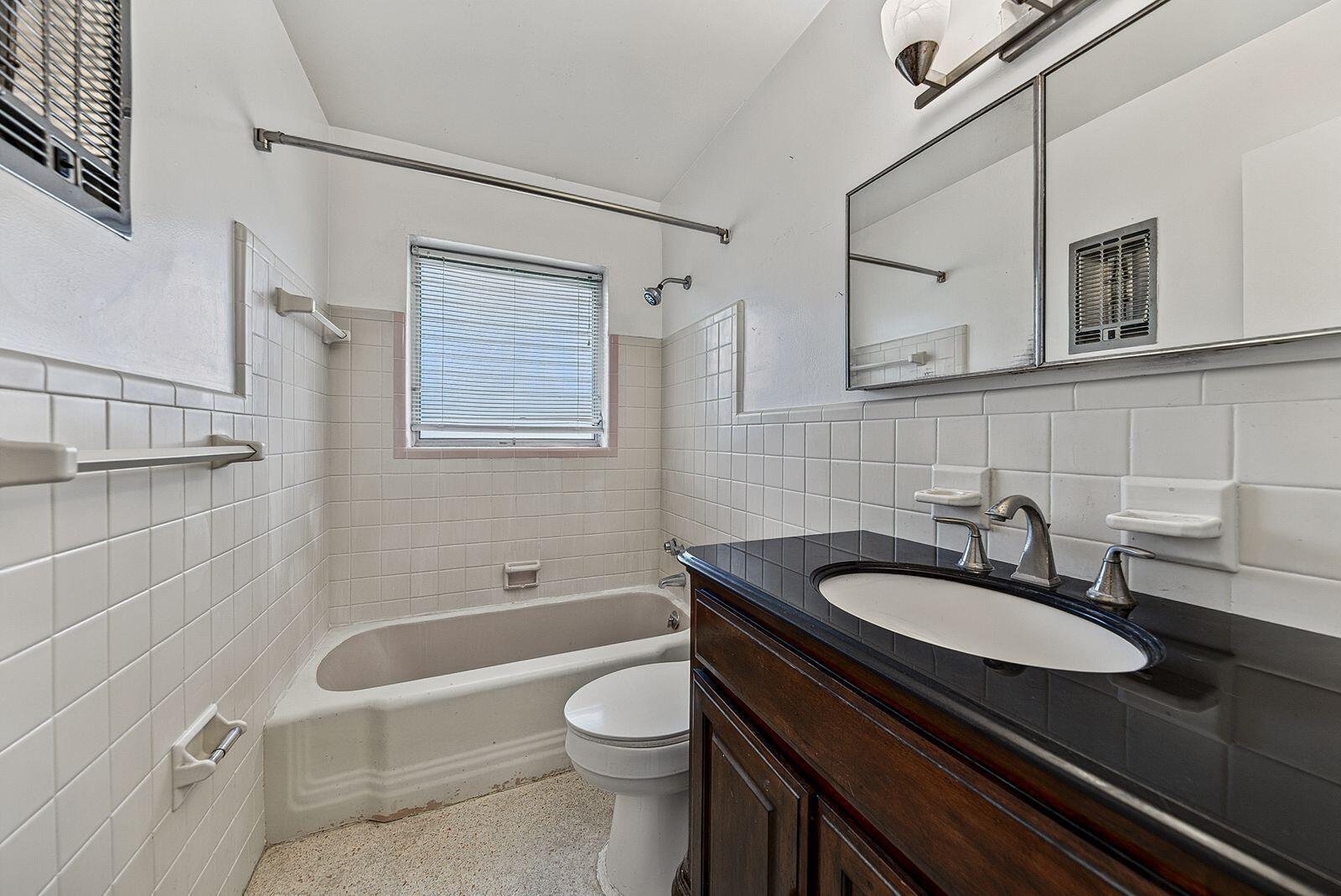 201 Ne 29th Street Property Photo 14
