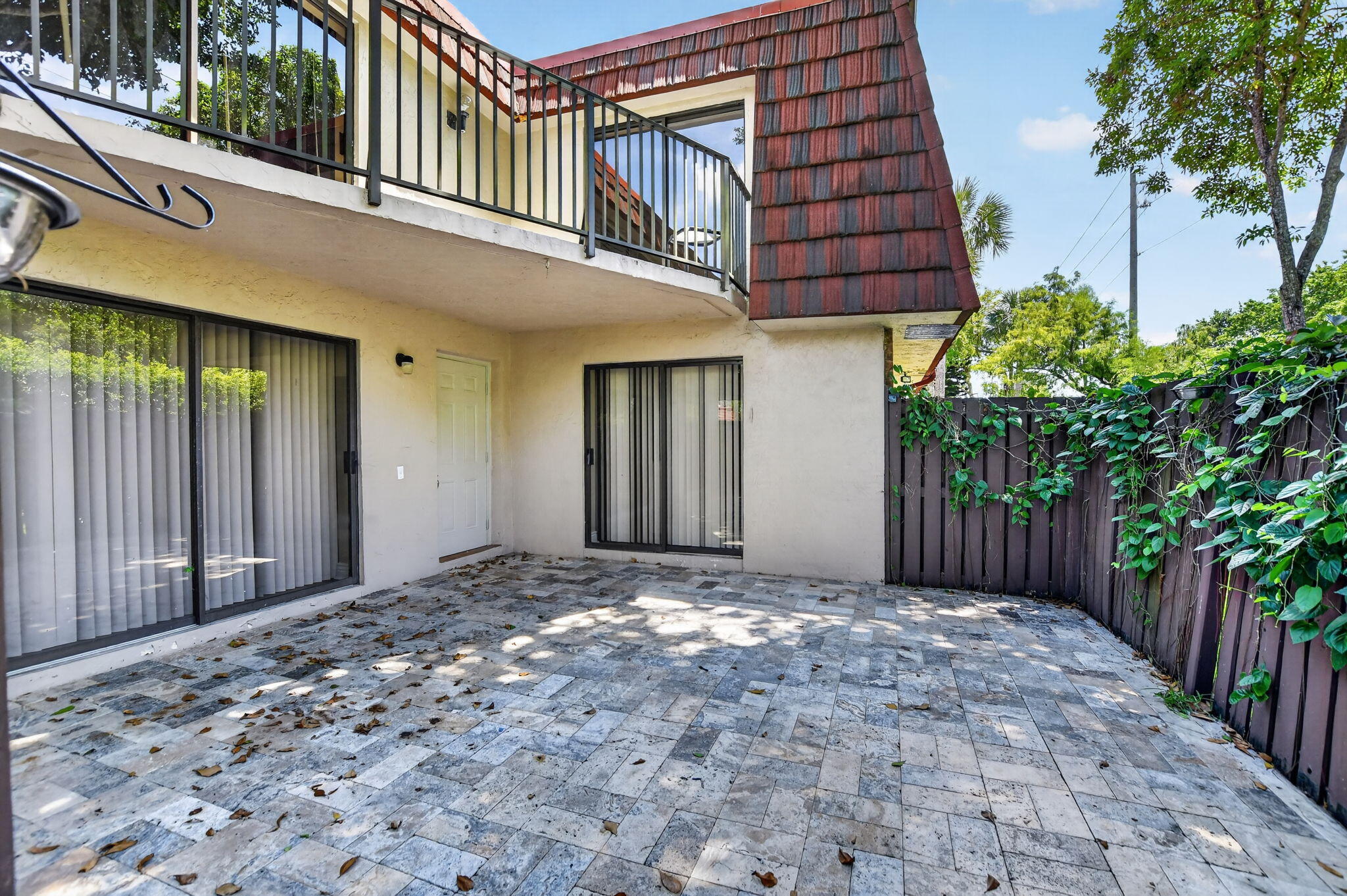 8558 Boca Rio Drive Property Photo 3