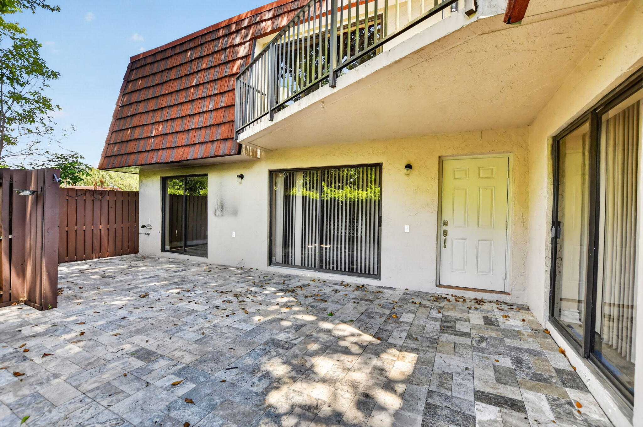 8558 Boca Rio Drive Property Photo 4