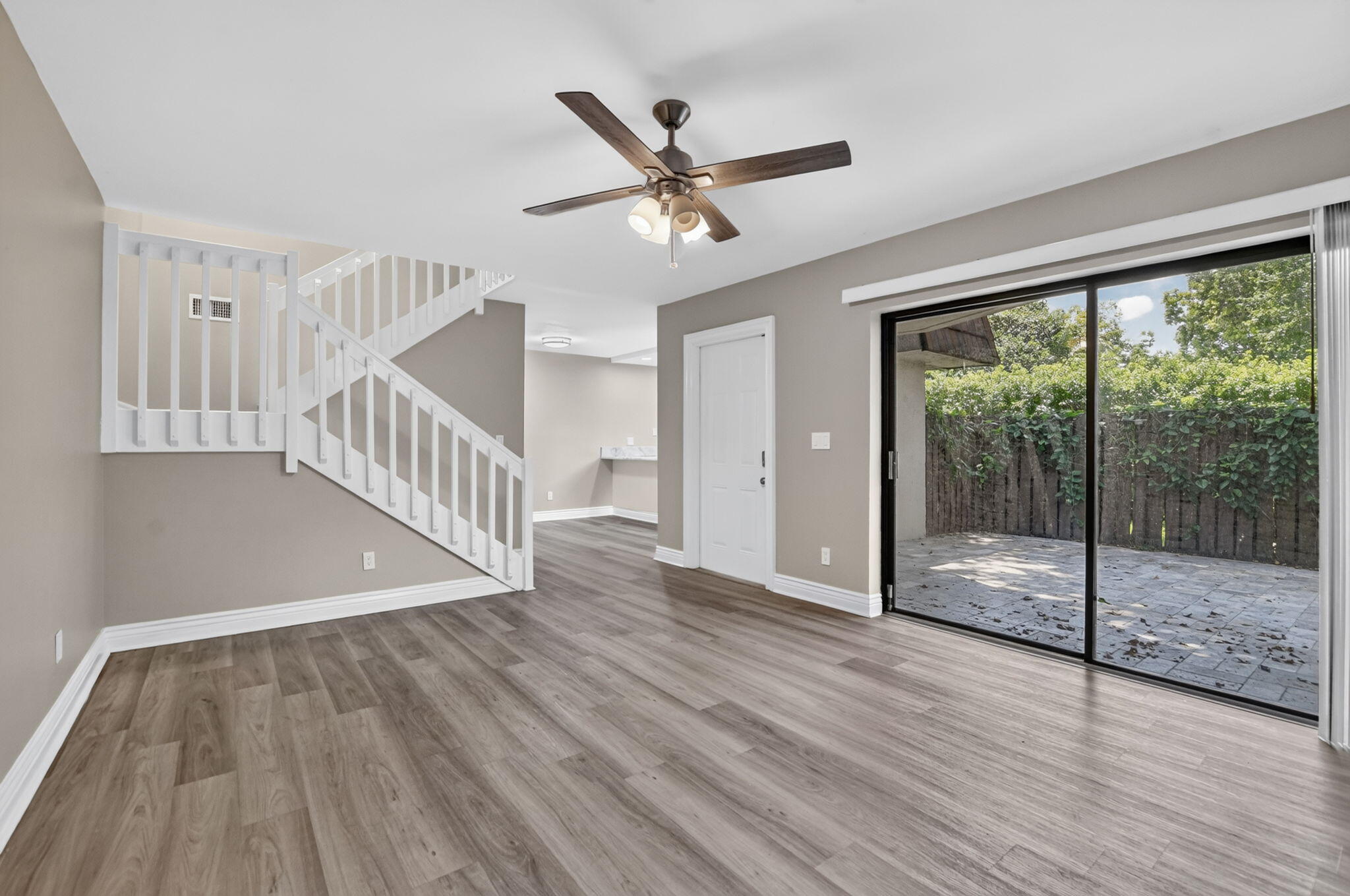 8558 Boca Rio Drive Property Photo 8
