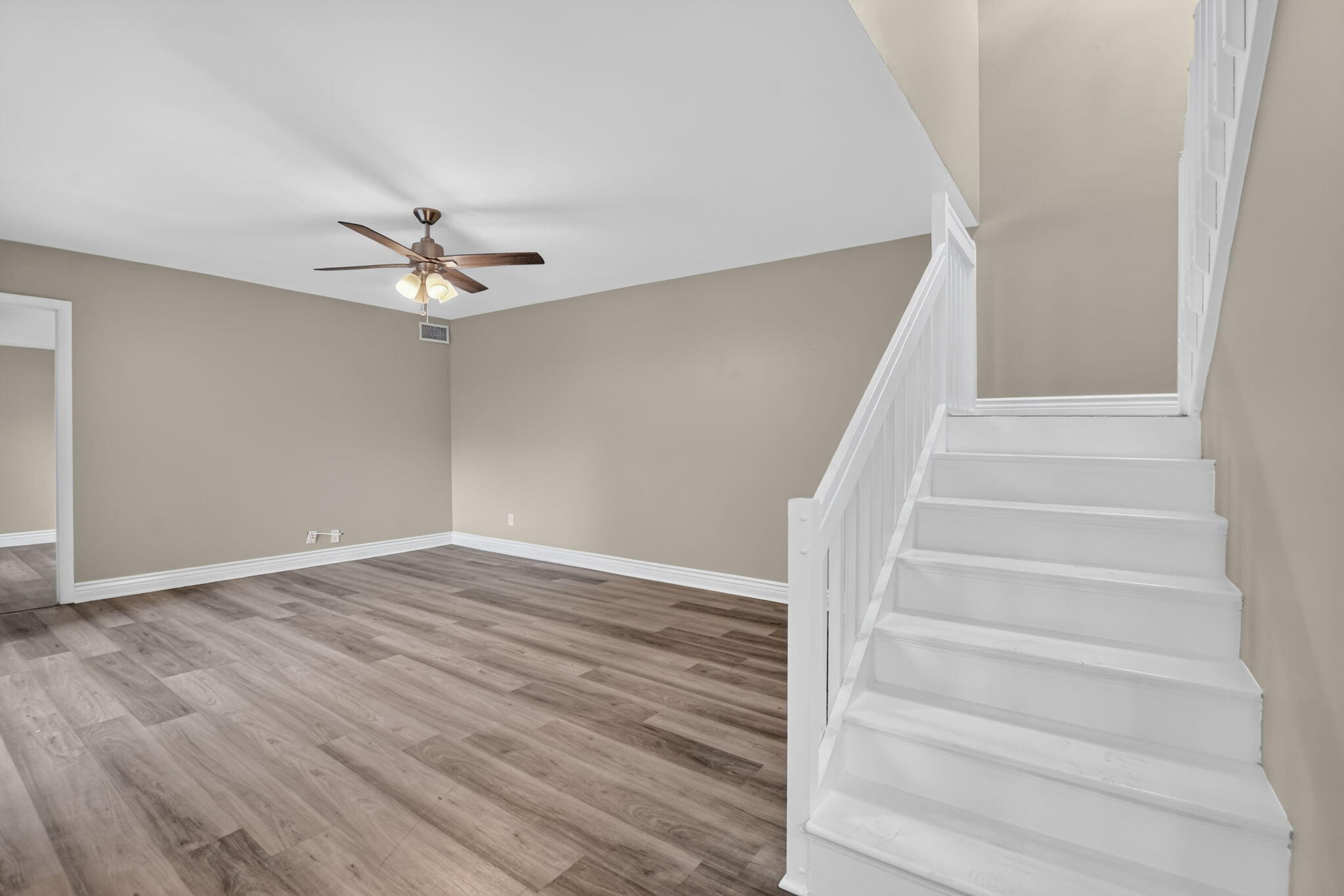 8558 Boca Rio Drive Property Photo 9