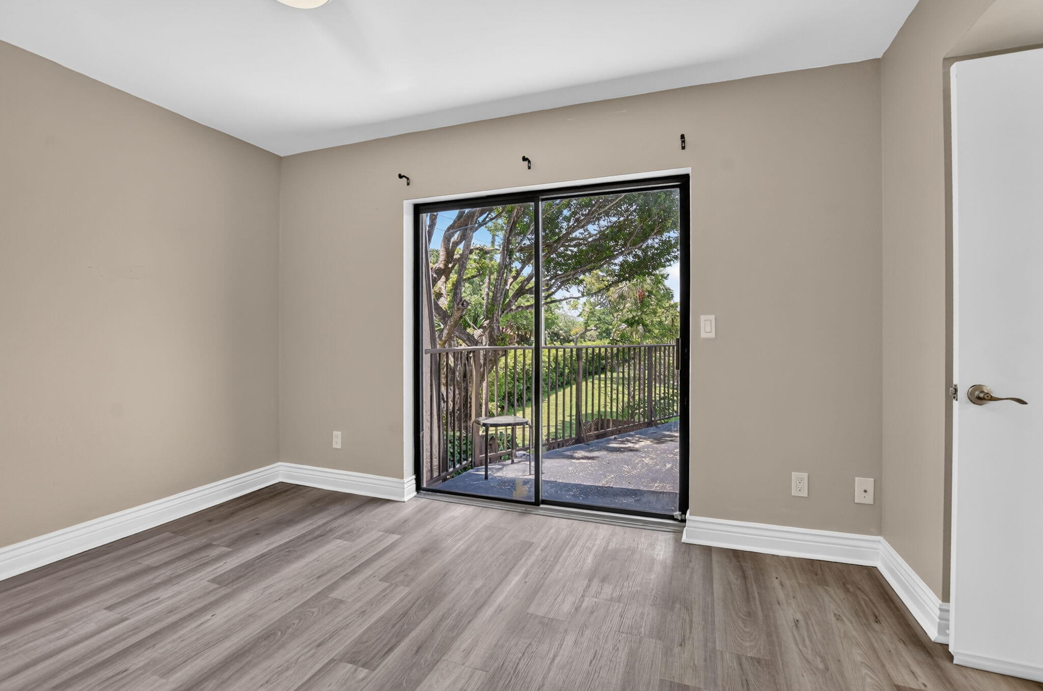 8558 Boca Rio Drive Property Photo 18