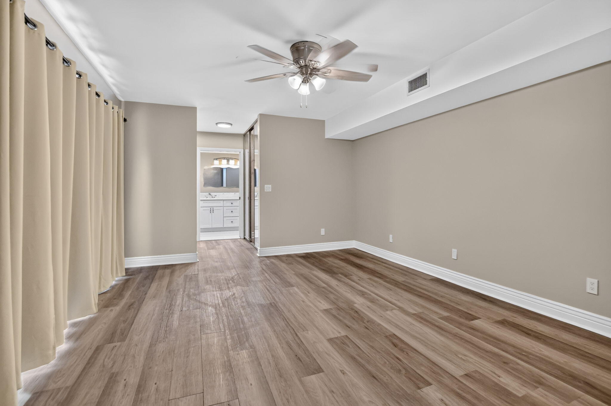 8558 Boca Rio Drive Property Photo 22