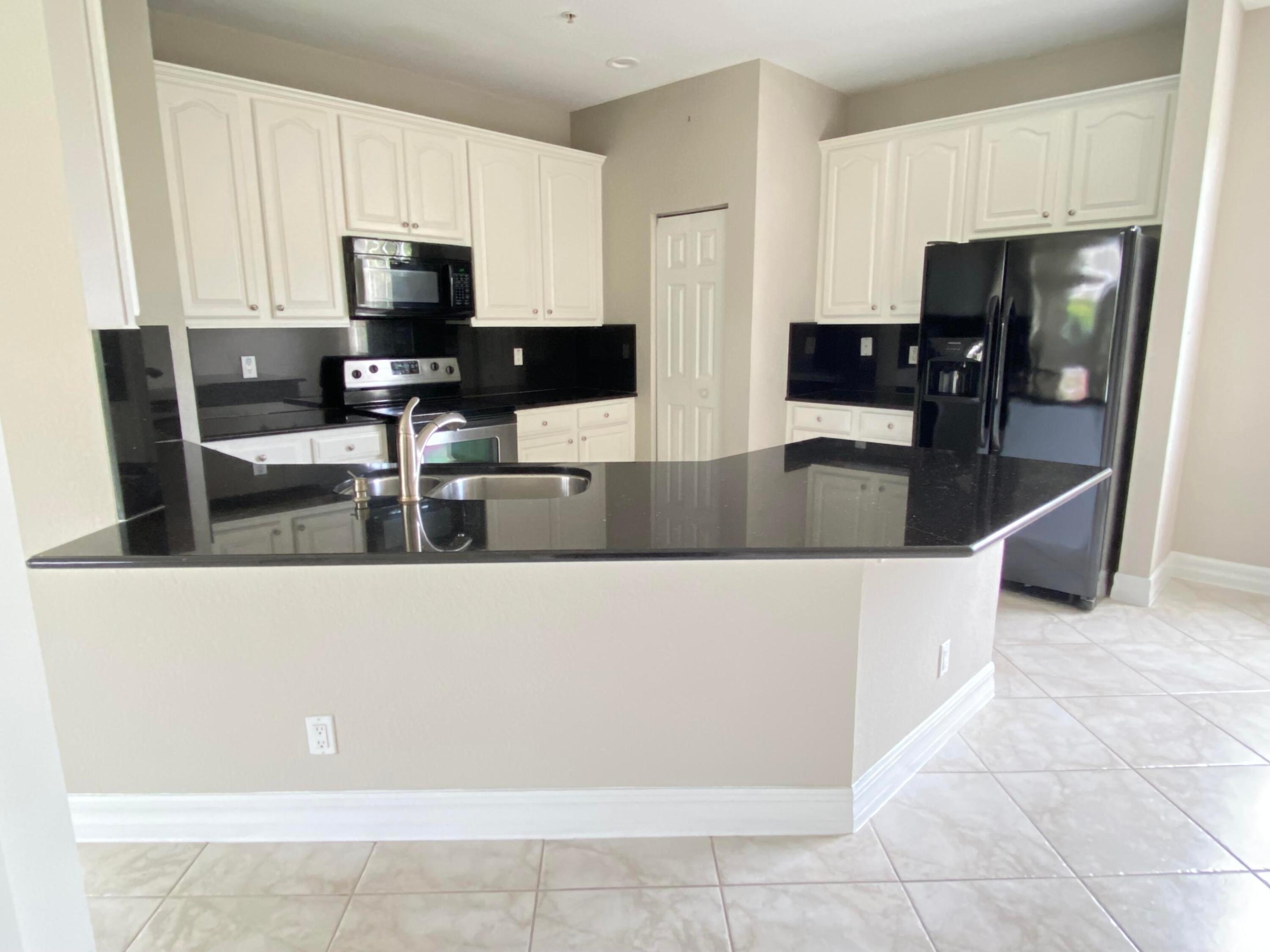 1844 Nw 9th Street Property Photo 10