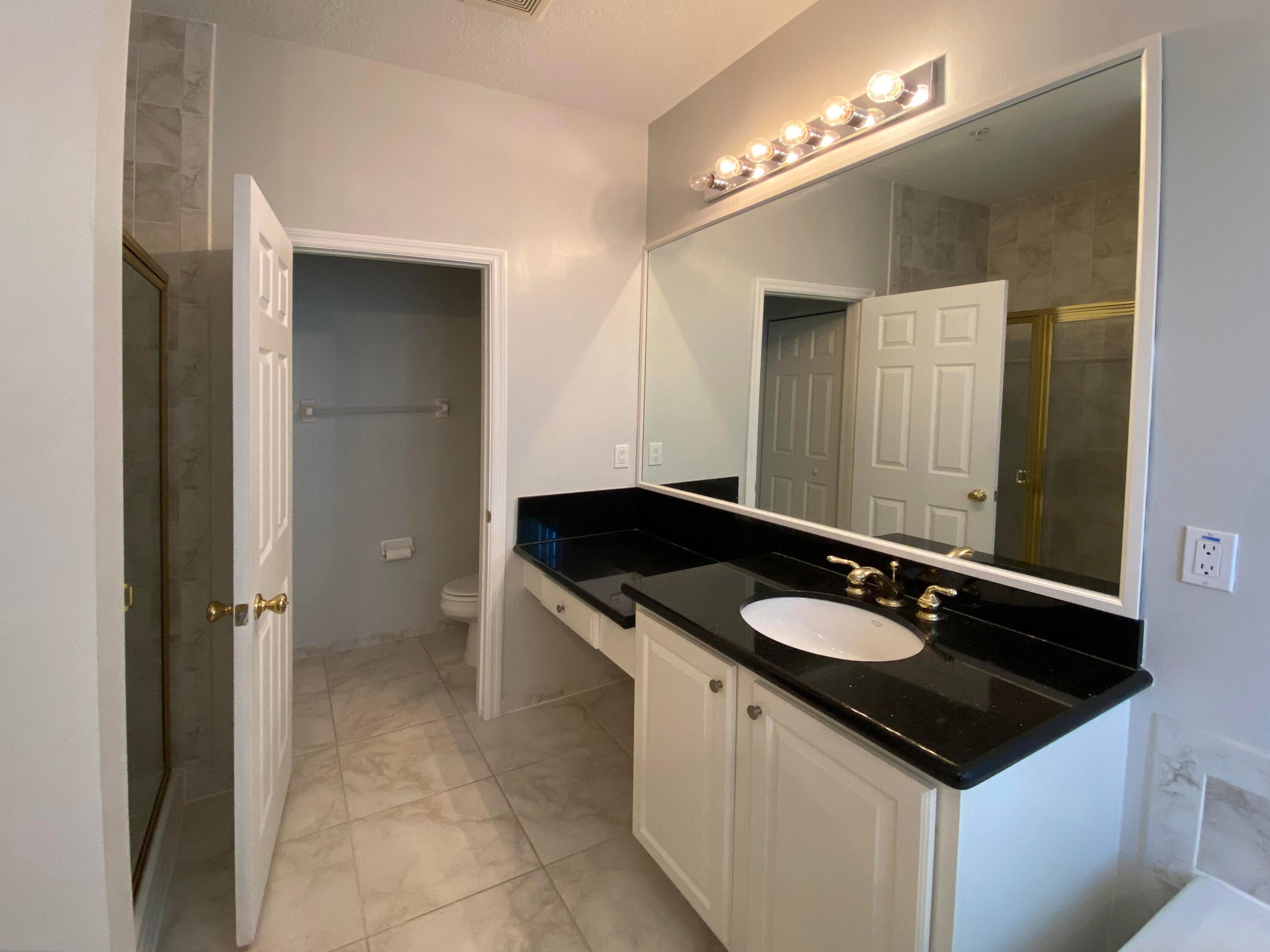 1844 Nw 9th Street Property Photo 18