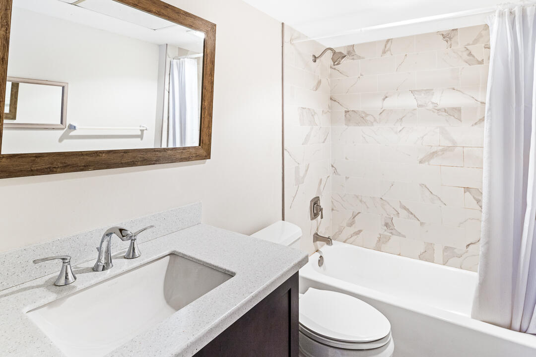 950 S Kanner Highway Unit B31 Property Photo 3
