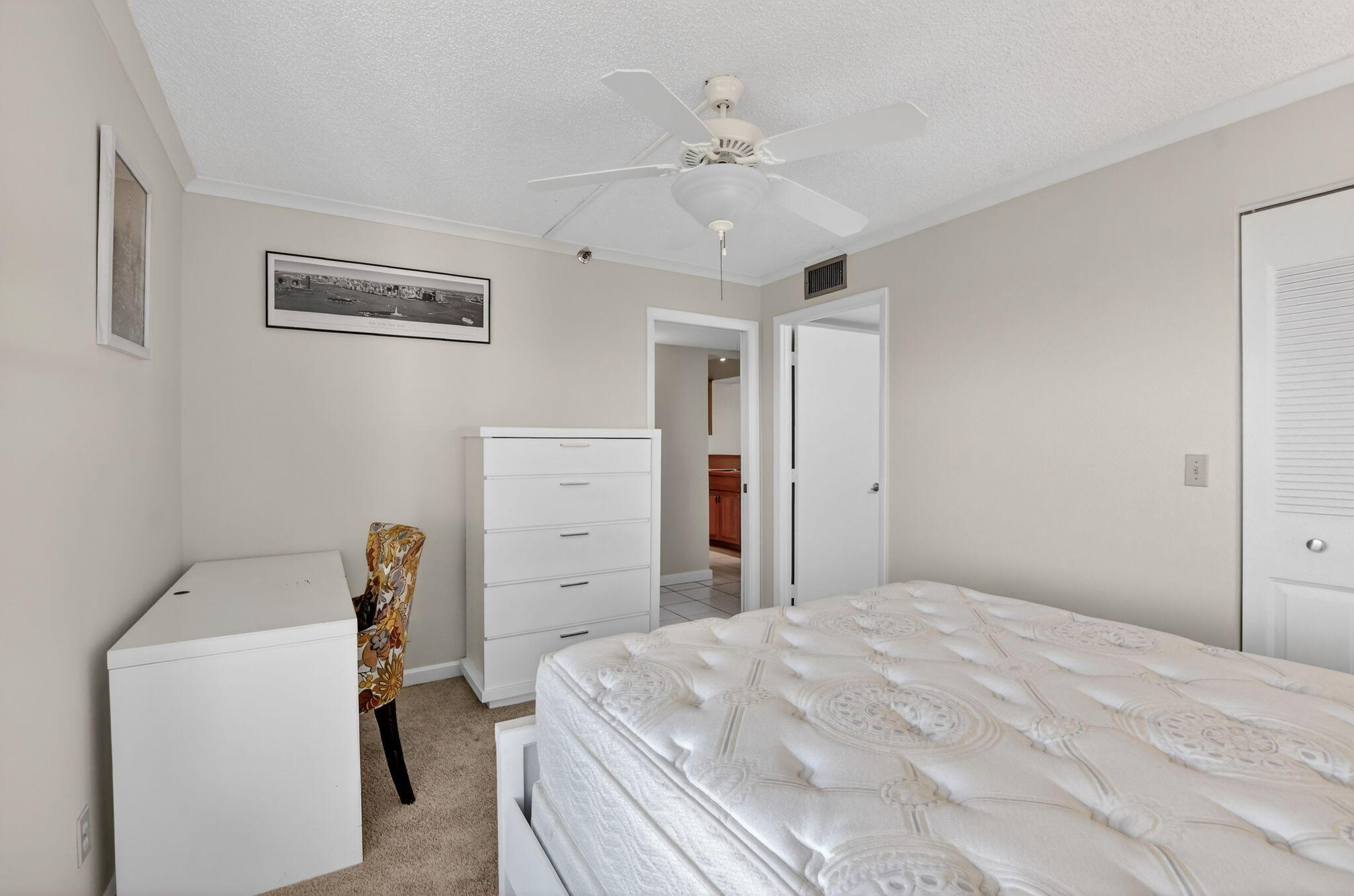 20 Royal Palm Way 602 Property Photo 17