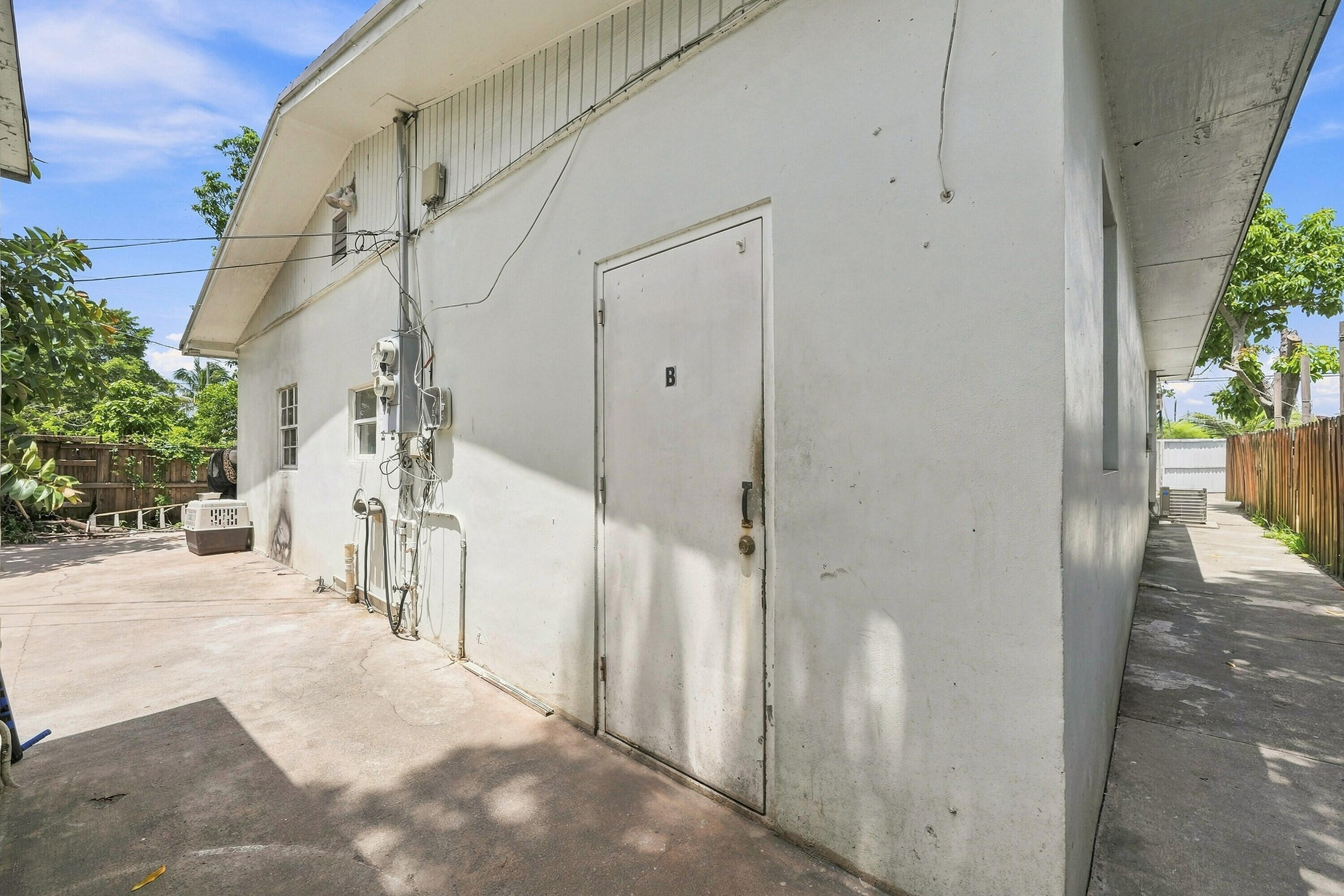 1010 Burlington Street Property Photo 44