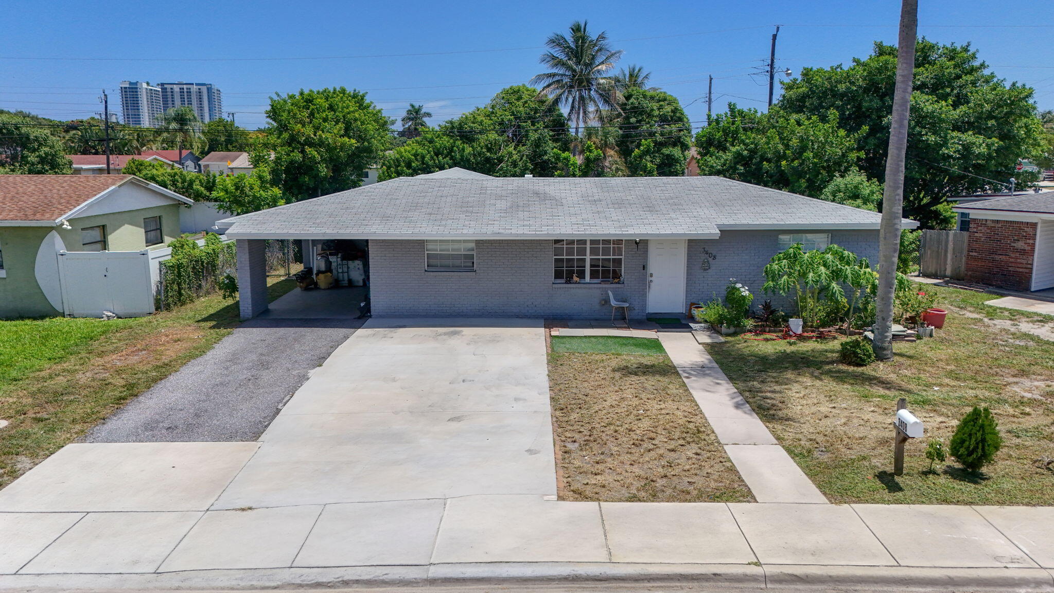 3408 E Avenue H W Property Photo 2