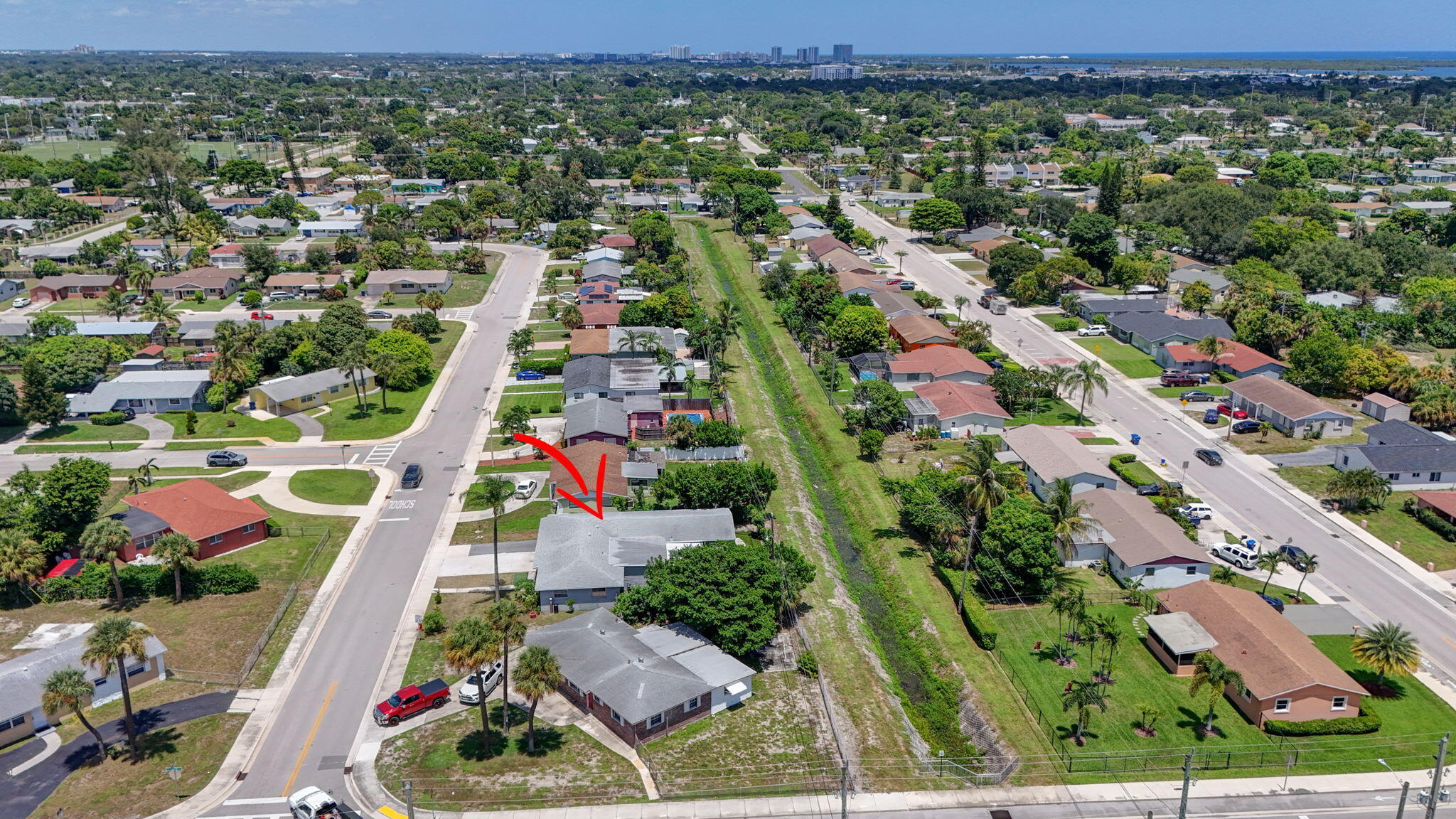 3408 E Avenue H W Property Photo 20