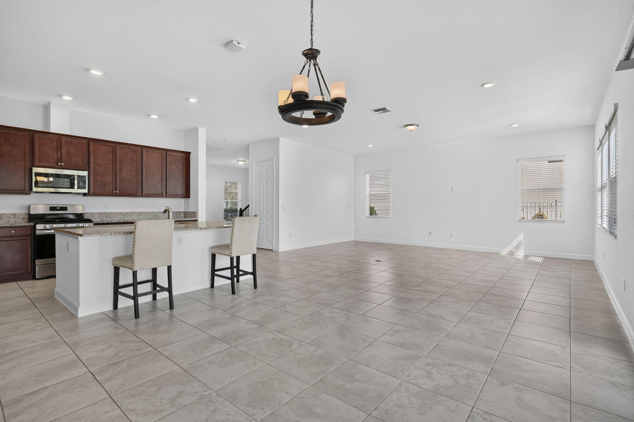 1000 Sterling Pine Place Property Photo 24