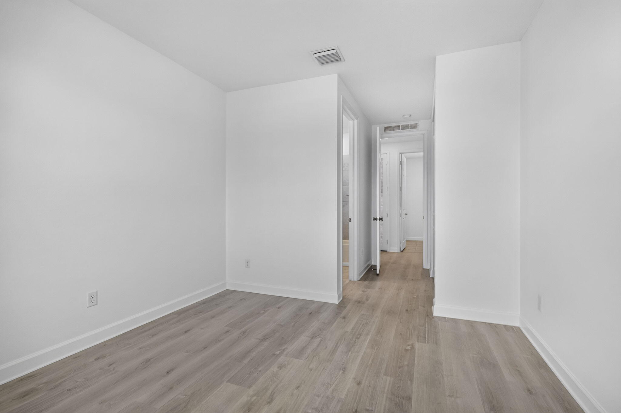 1000 Sterling Pine Place Property Photo 41