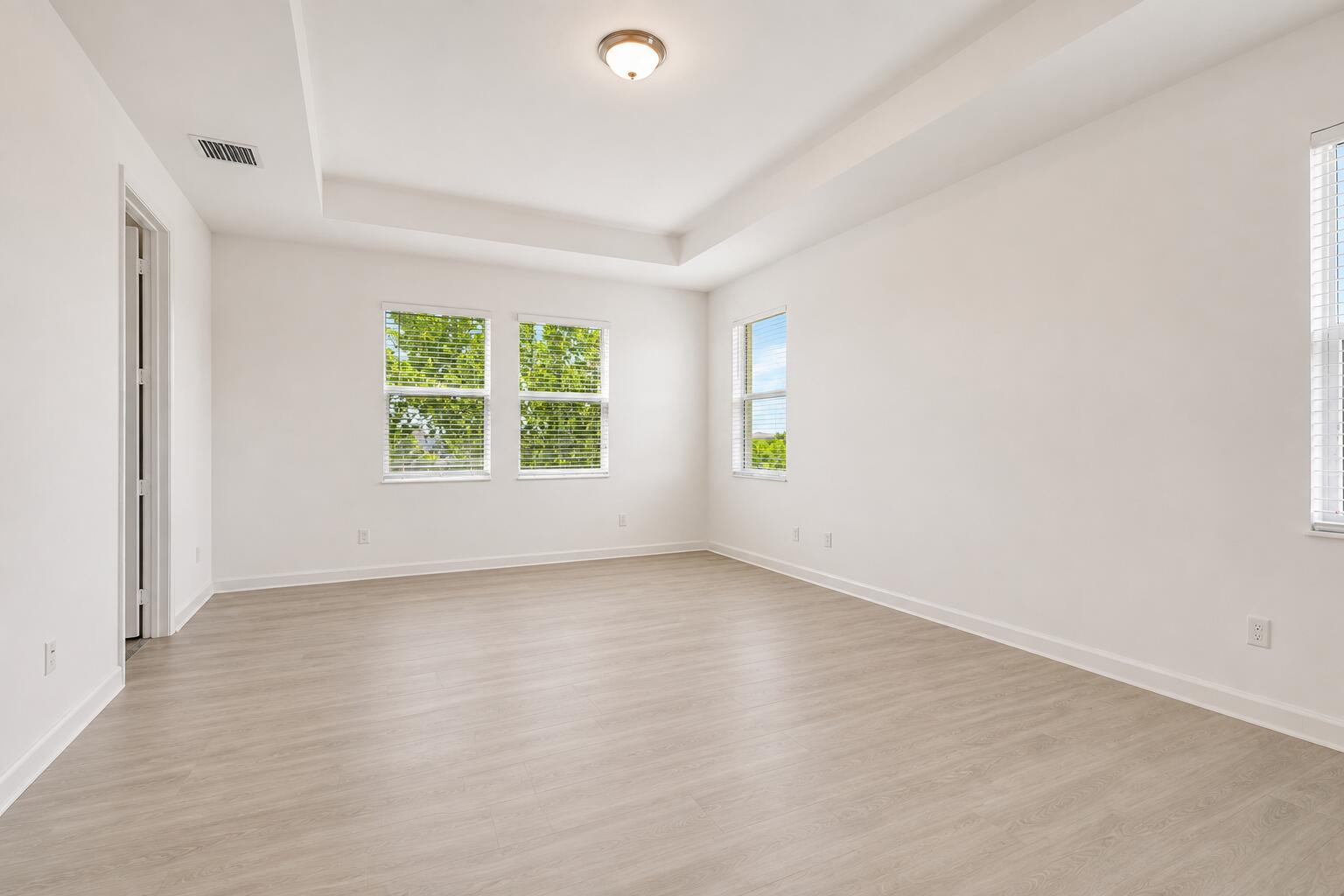 1000 Sterling Pine Place Property Photo 72