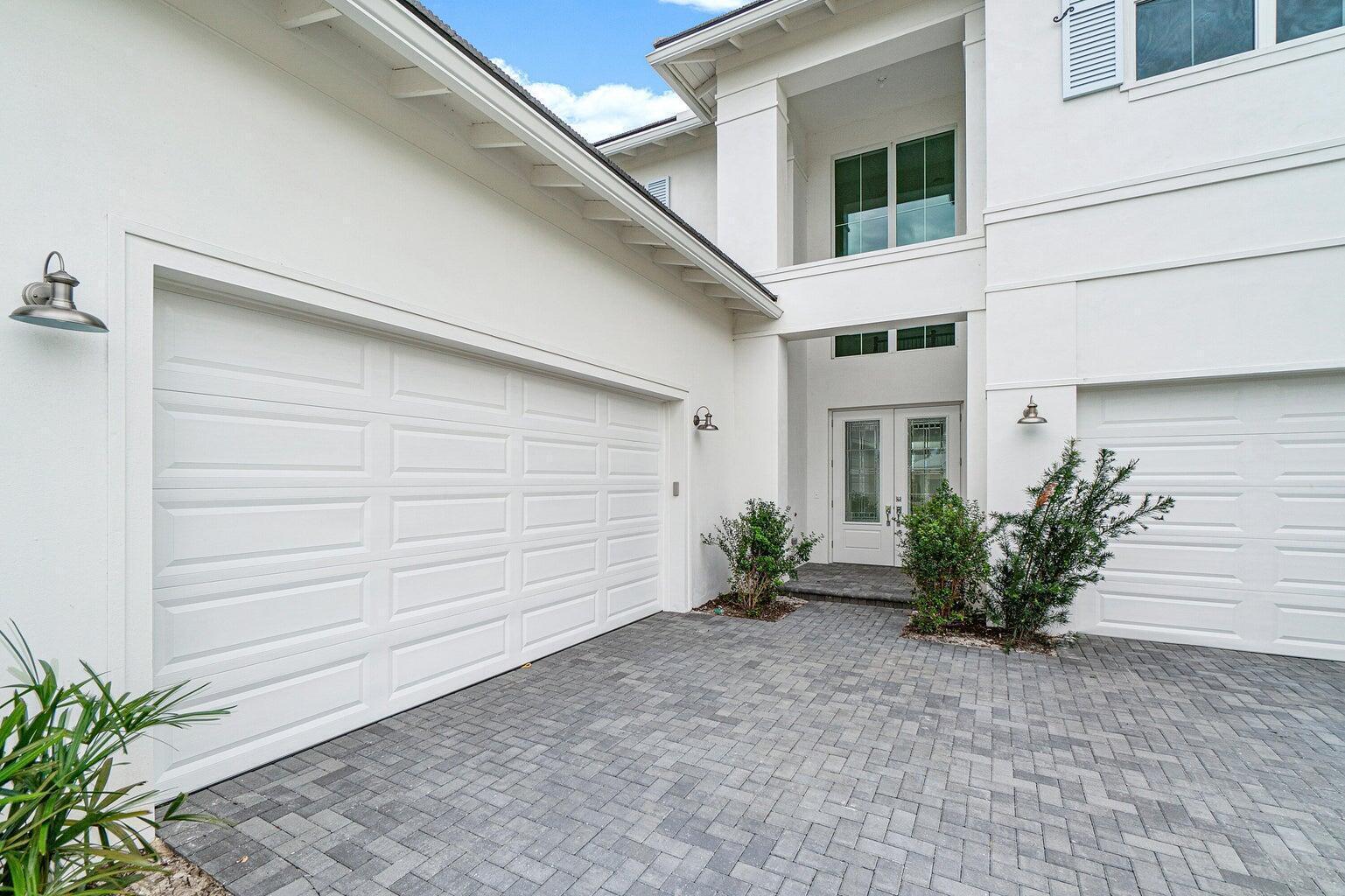 4202 Mendel Lane Property Photo 2