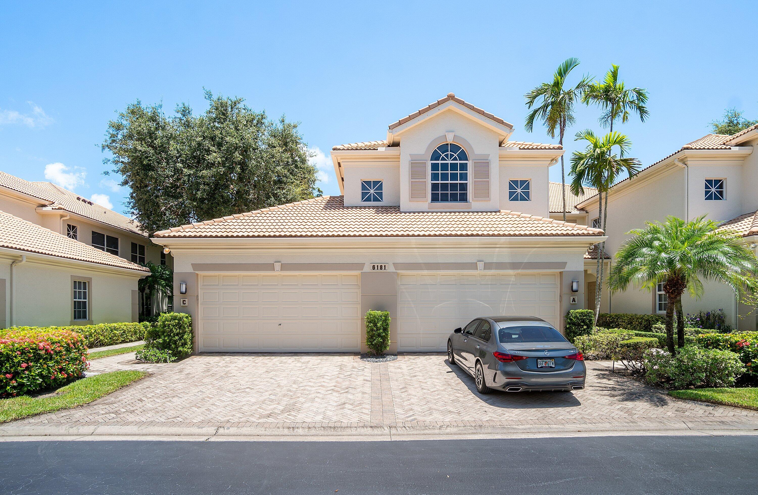 6181 Island Walk C Property Photo 1