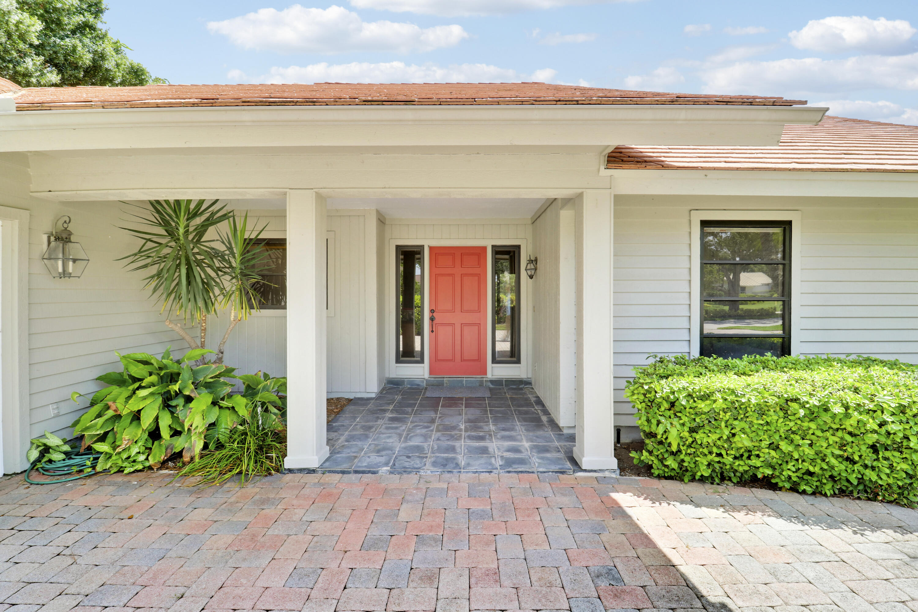 6245 Se Mariner Sands Drive Property Photo 5