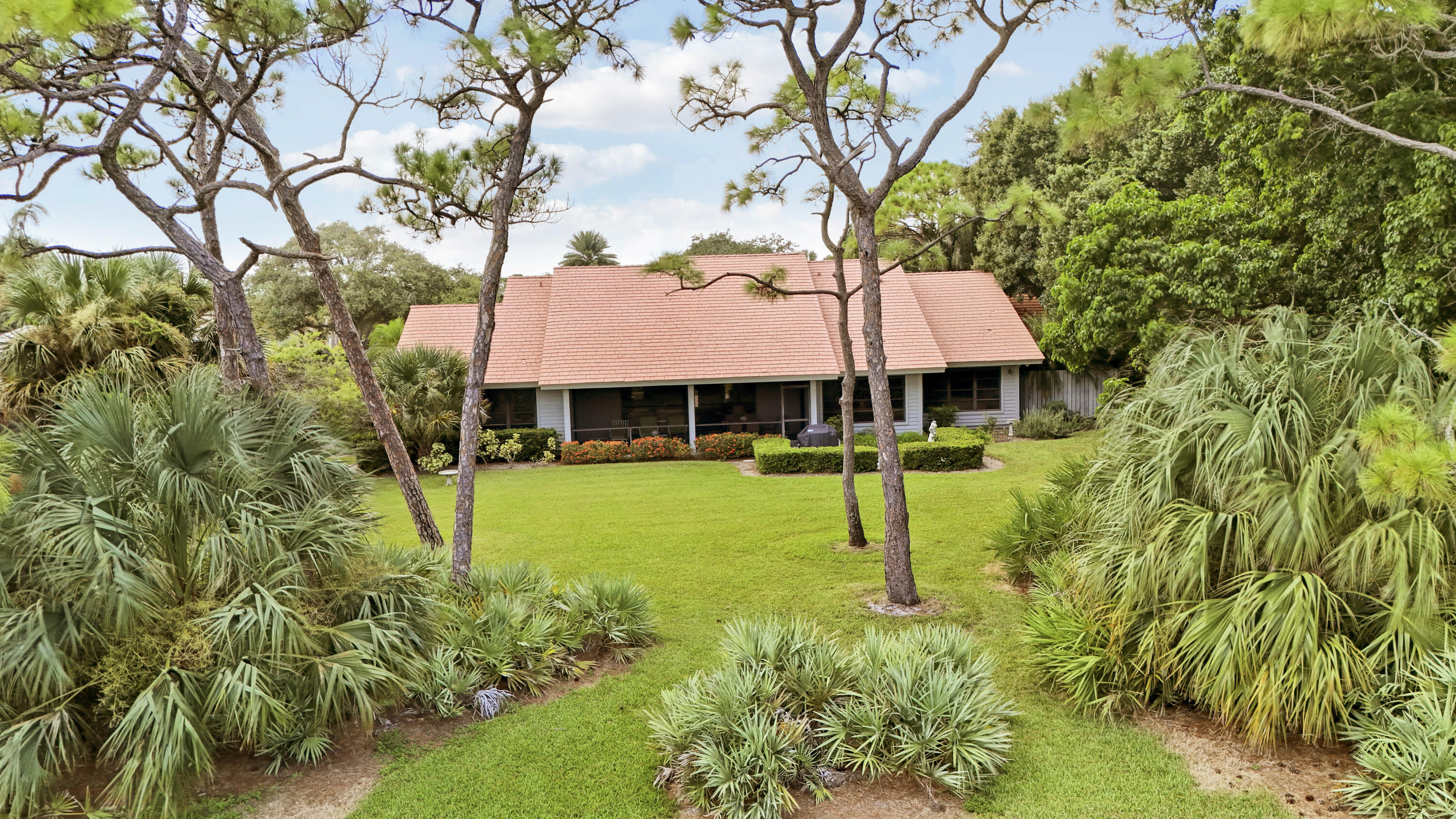 6245 Se Mariner Sands Drive Property Photo 10