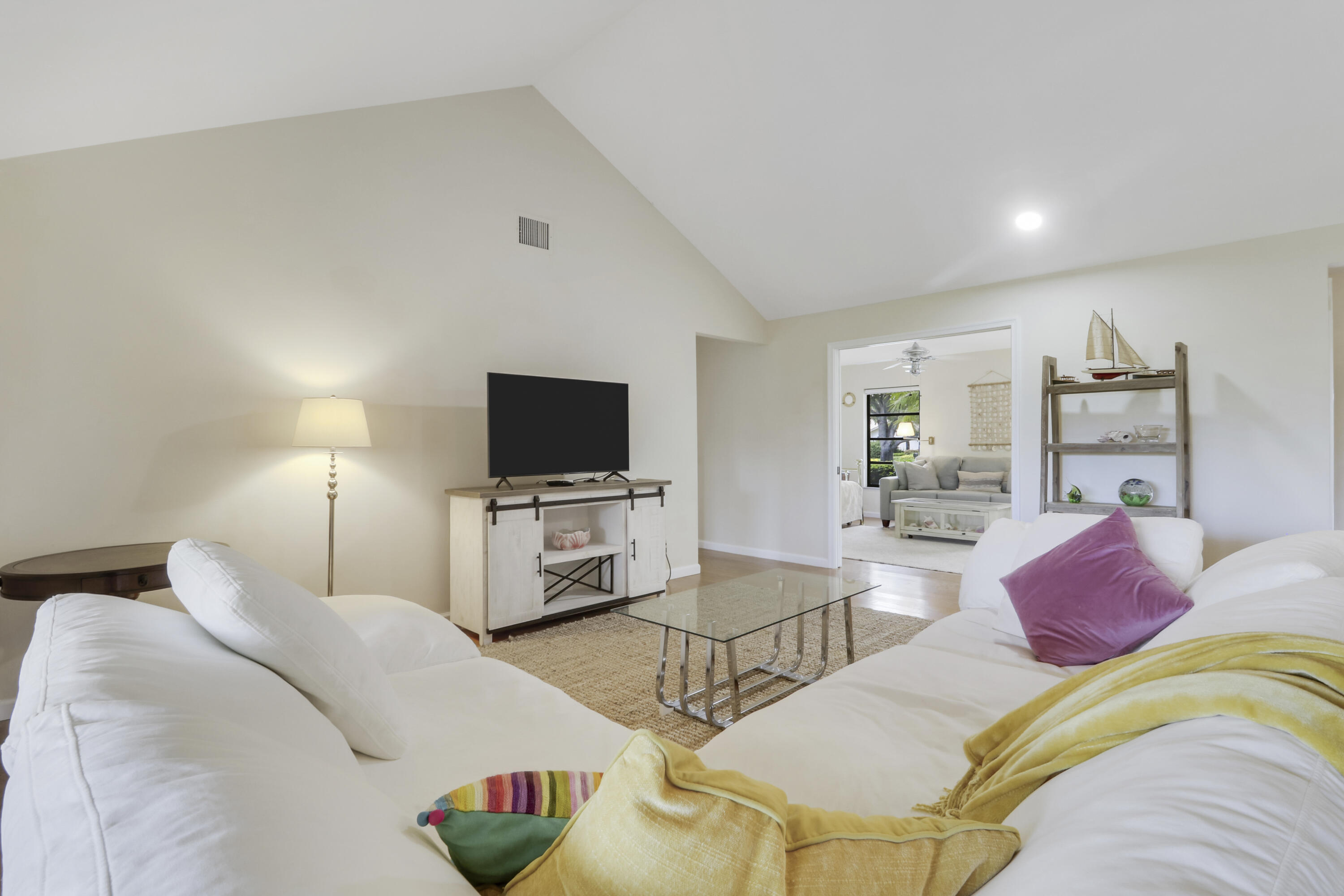 6245 Se Mariner Sands Drive Property Photo 18