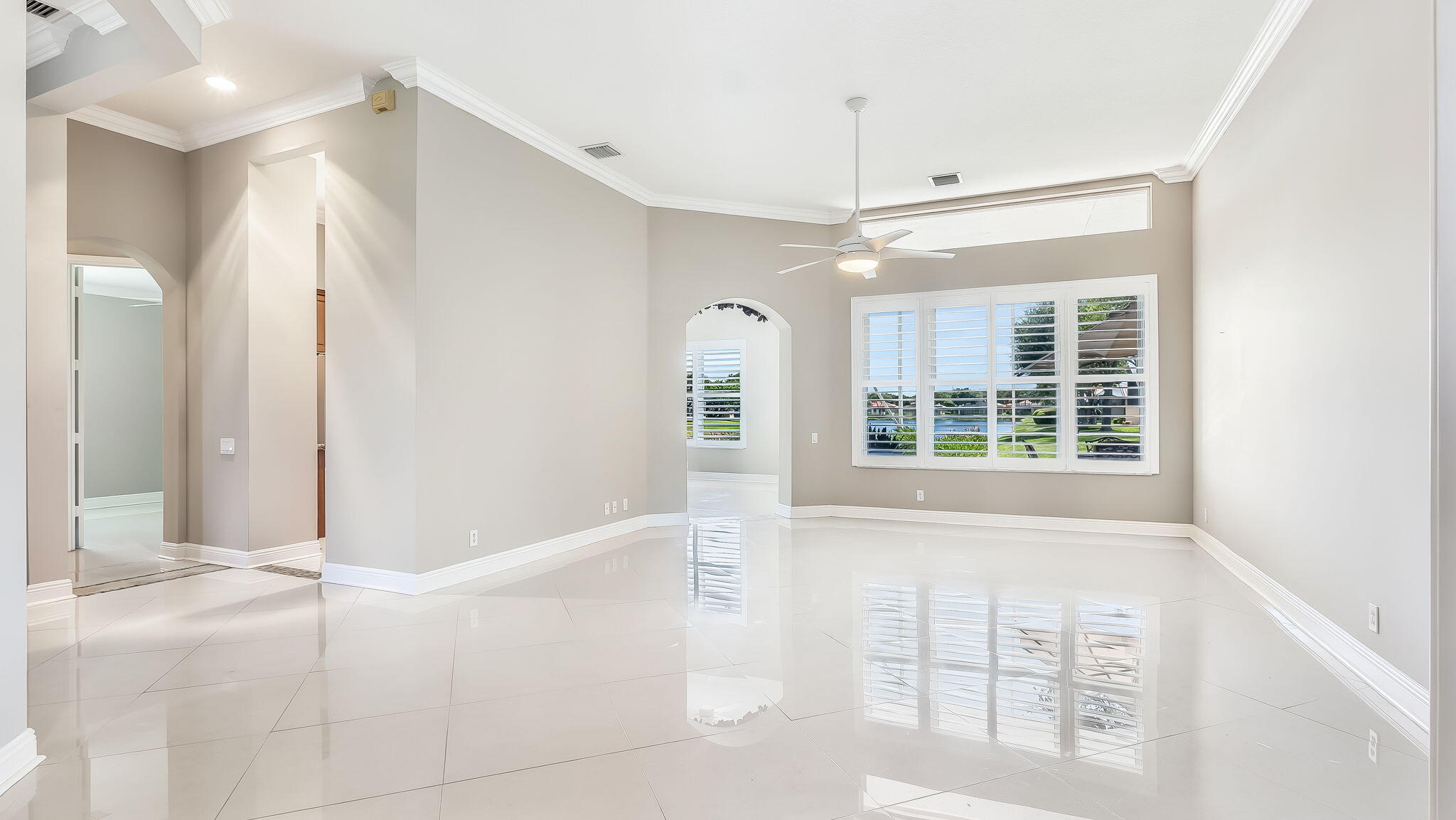 8966 Diamonte Drive Property Photo 11