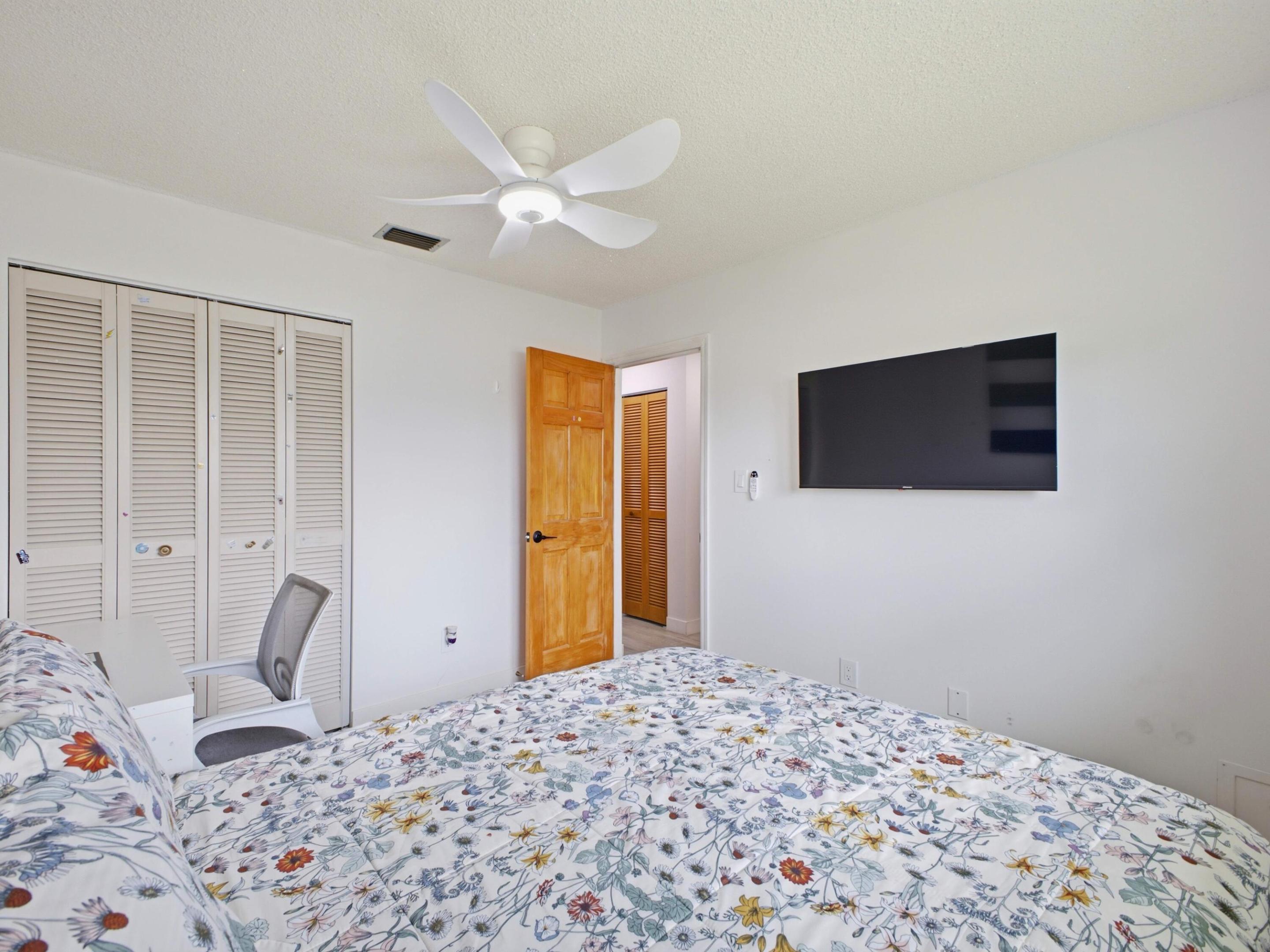 441 Sw Curry Street Property Photo 16