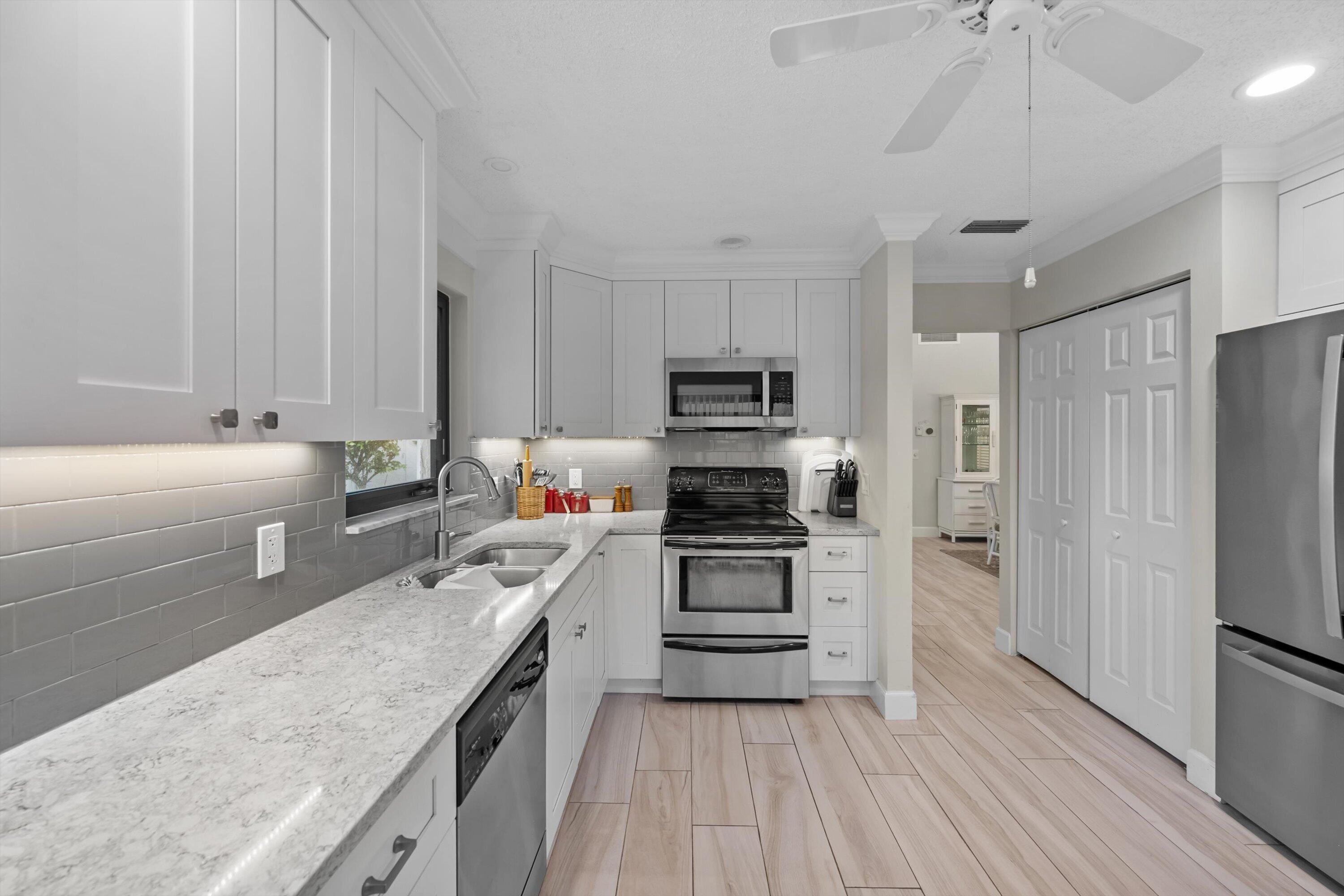 3636 Freshwater Drive Property Photo 8