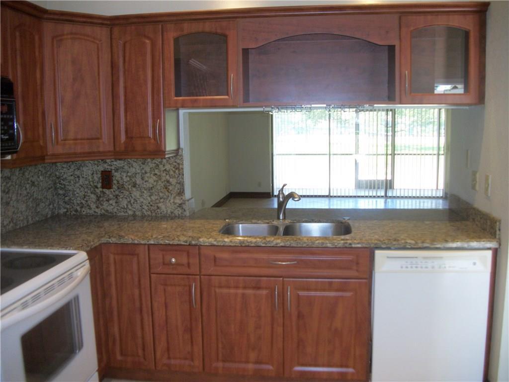 4953 E Lakes Drive Property Photo 6