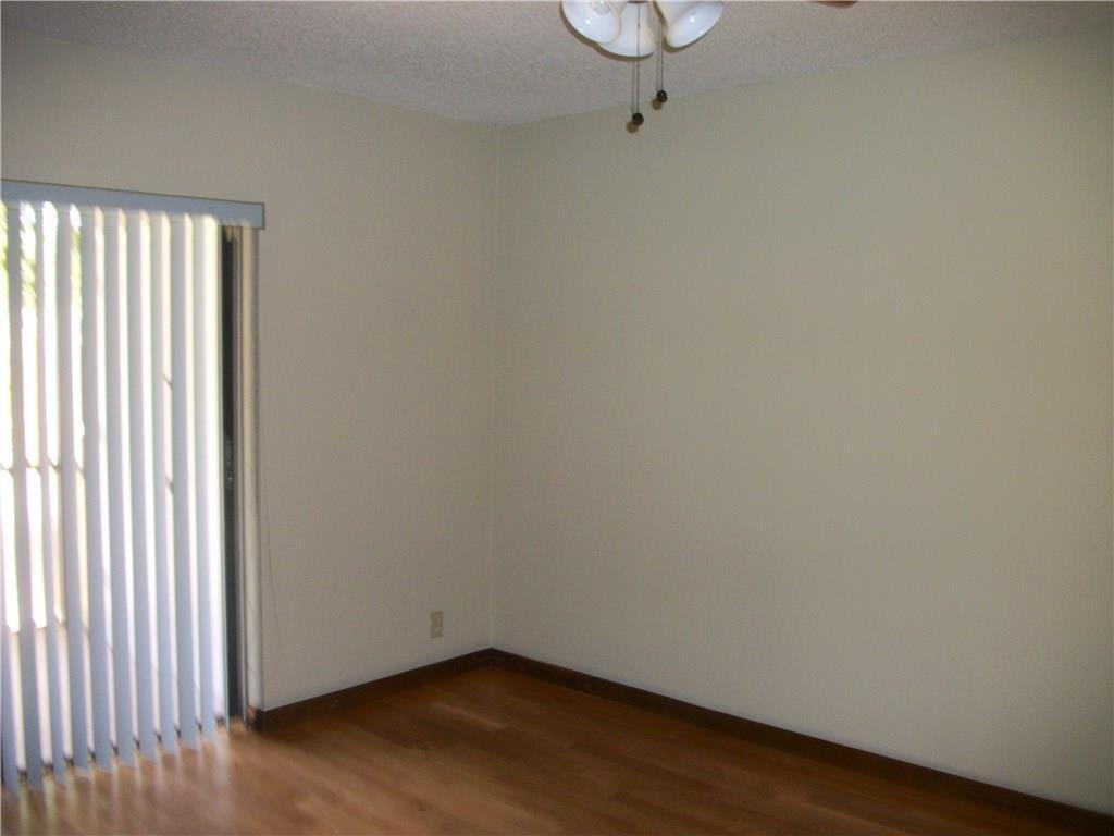 4953 E Lakes Drive Property Photo 9