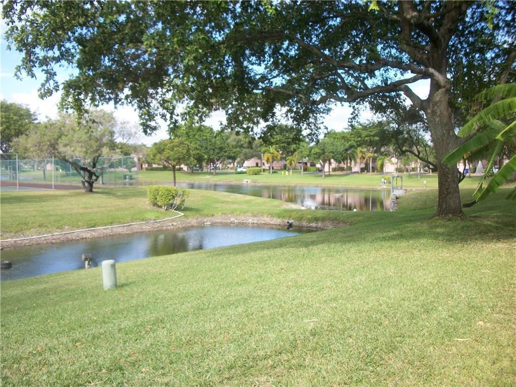 4953 E Lakes Drive Property Photo 20