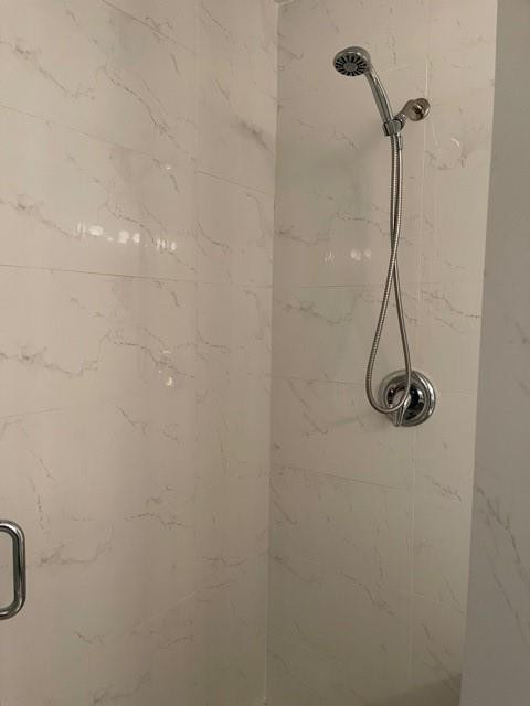 824 Savannah Falls Drive Property Photo 13